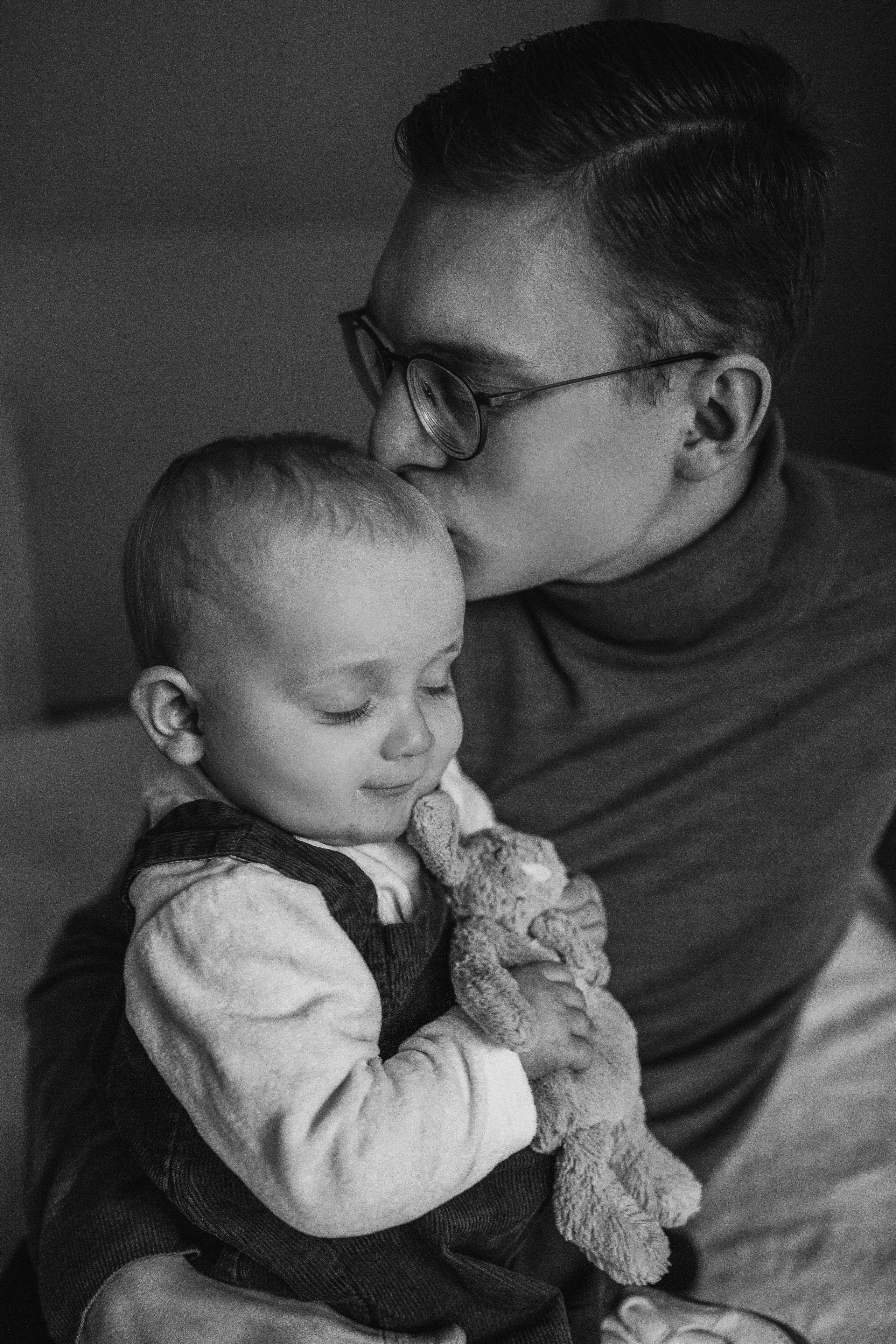 Cozy home family shooting. Photographer Rouen, France