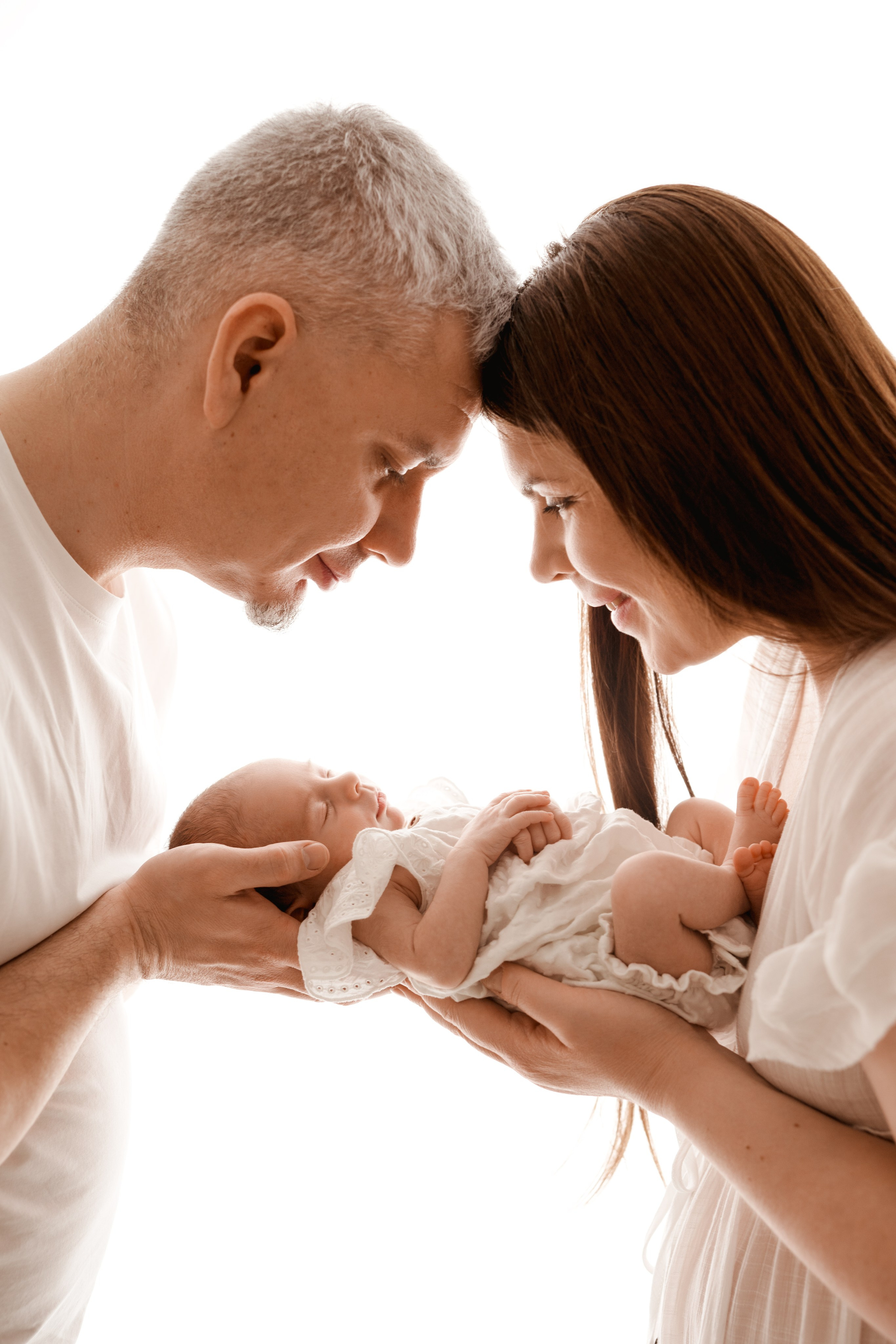 Sesja noworodkowa Emmy. Fotograf Łódź - sesja ciążowa, noworodkowa, dziecięca. Studio w Łodzi