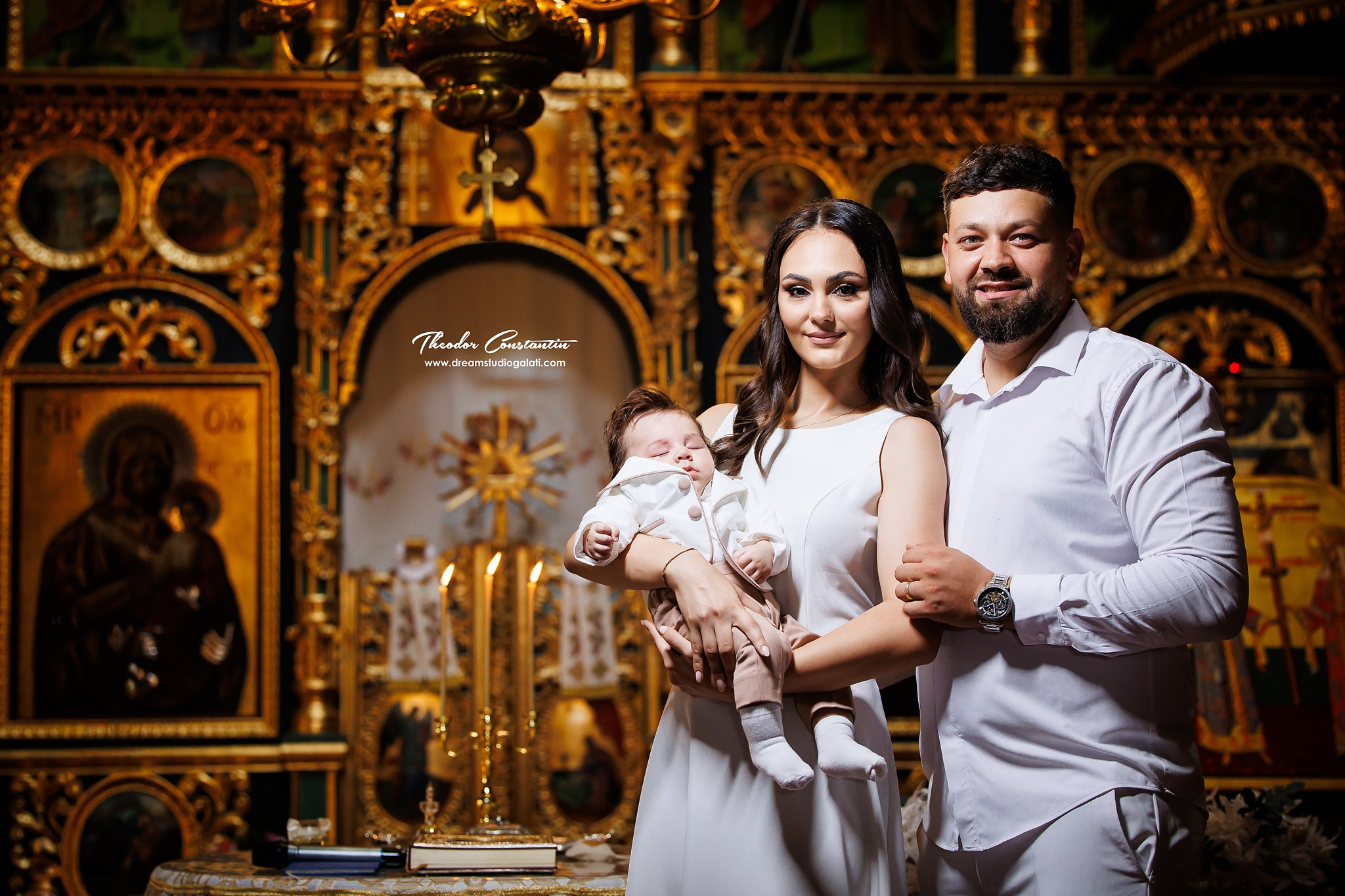 Botez. Dream Studio Galați – ședințe foto profesionale pentru familie, portrete și evenimente