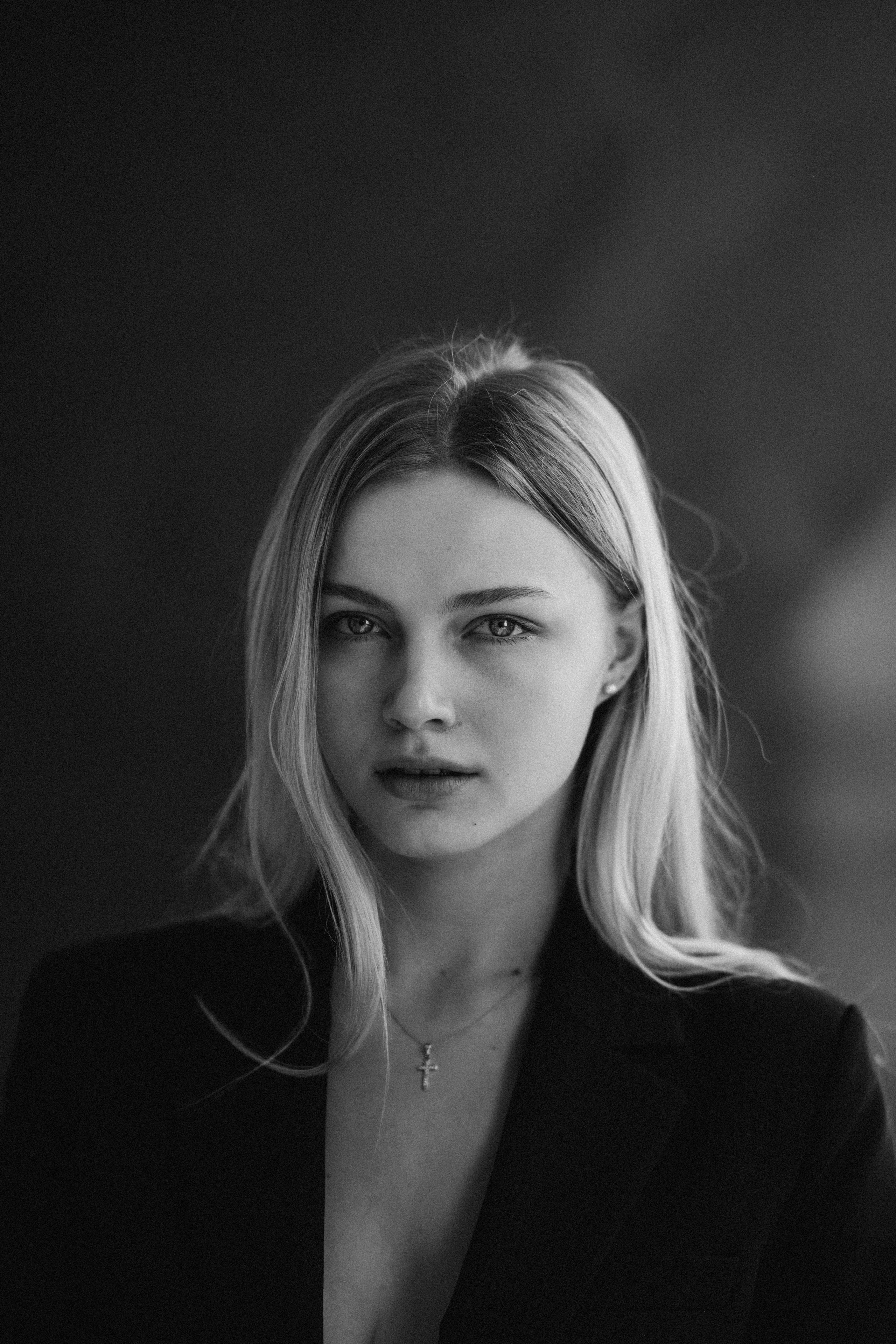 Individuals. Victoria Olonen – Cinematic Portrait Artist | Helsinki & Europe