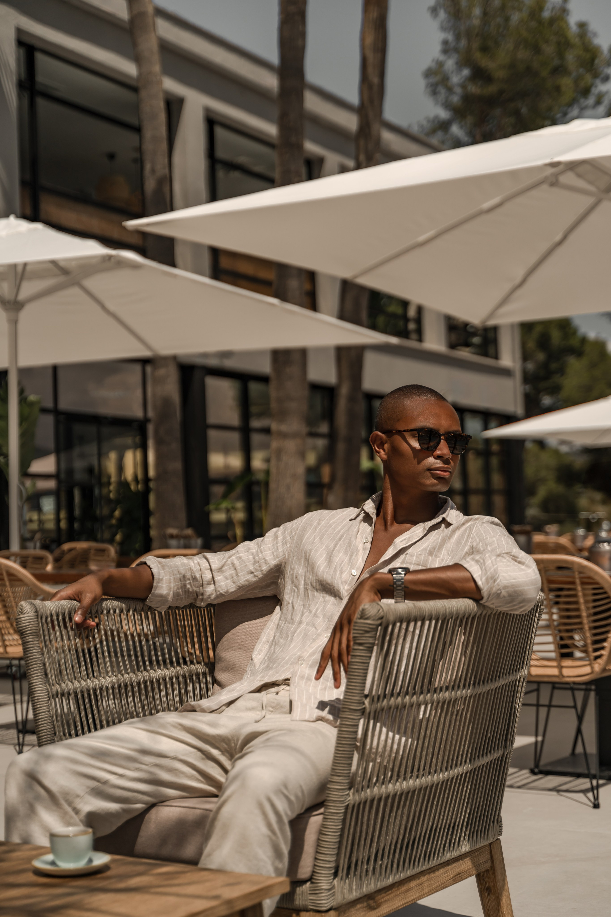 ~John~. Photo & Videos