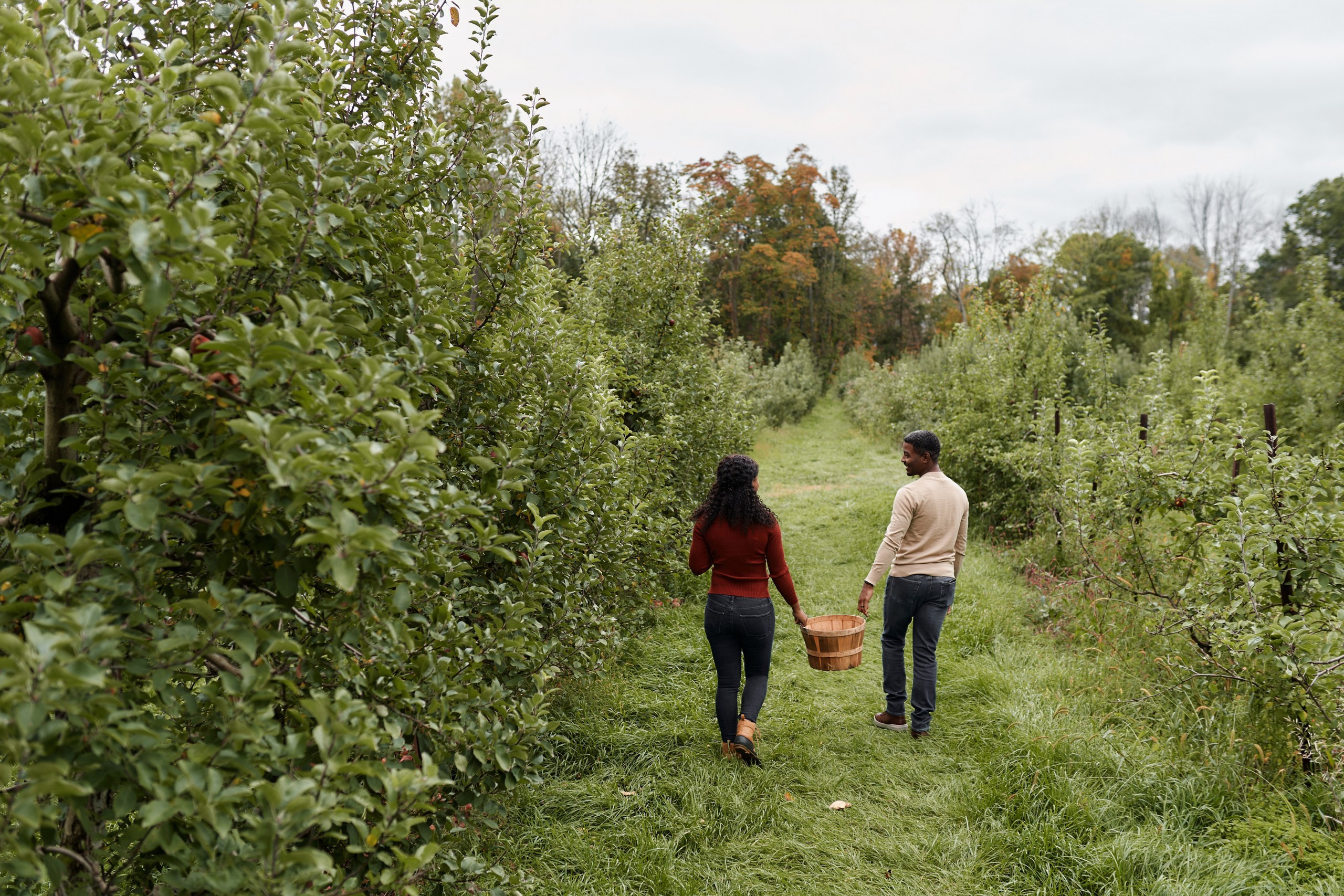 Engagement photo shoot NYC. Professional Wedding and event photographer USA New York