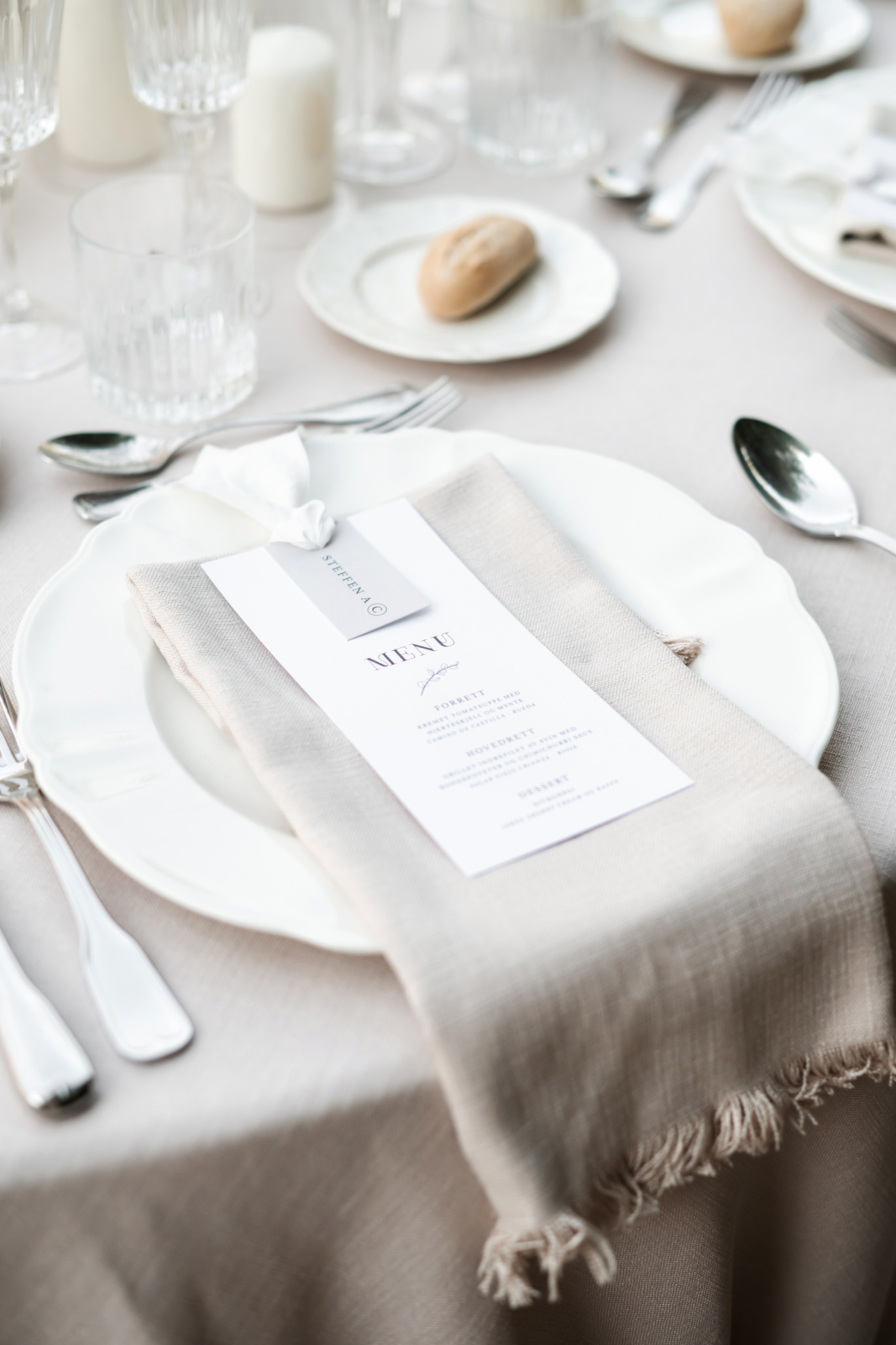 LILLIAN & ALEXANDER. Wedding Photographer in Marbella, Como, Tuscany, Cannes