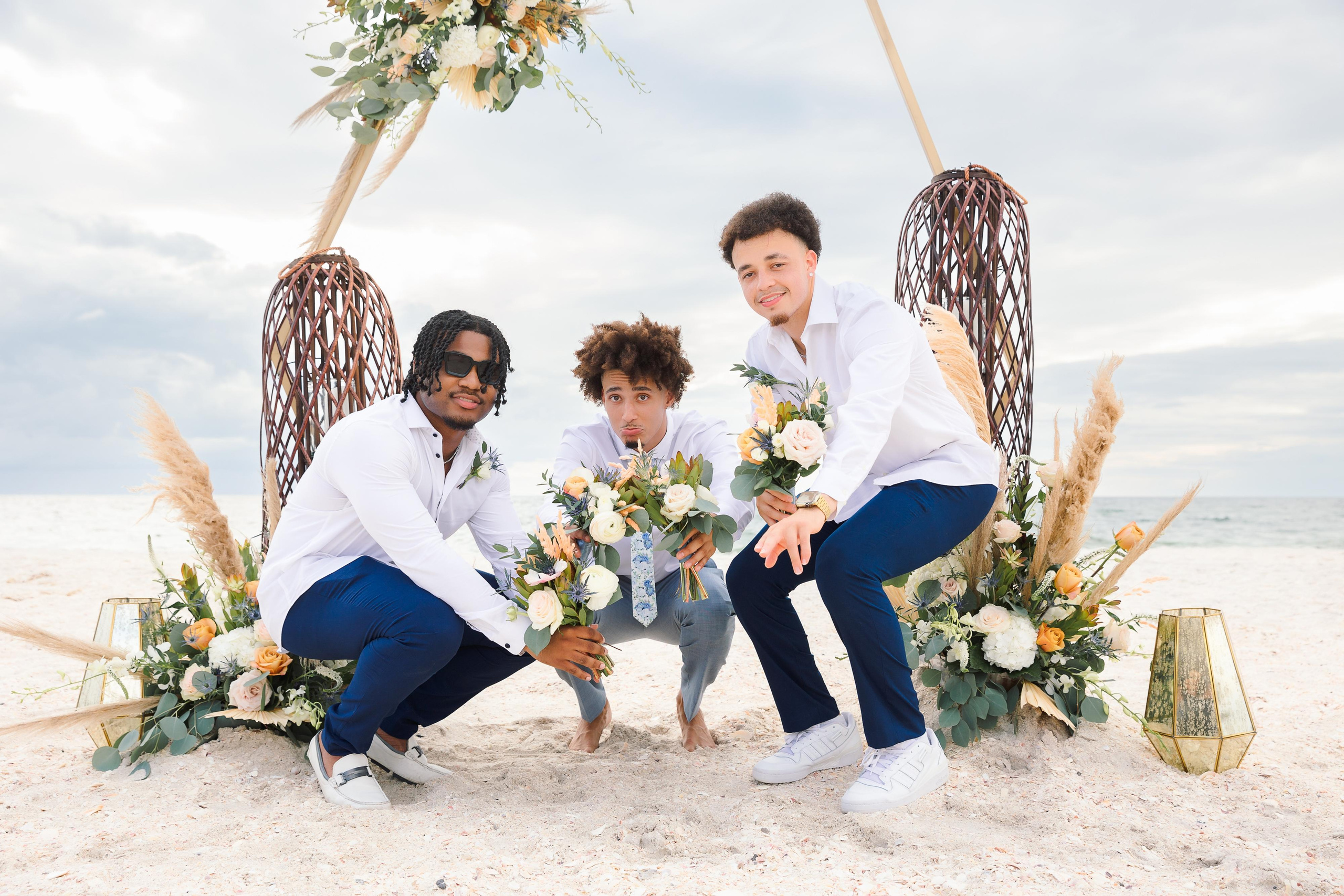 Wedding on the beach. Wedding photographer in Florida