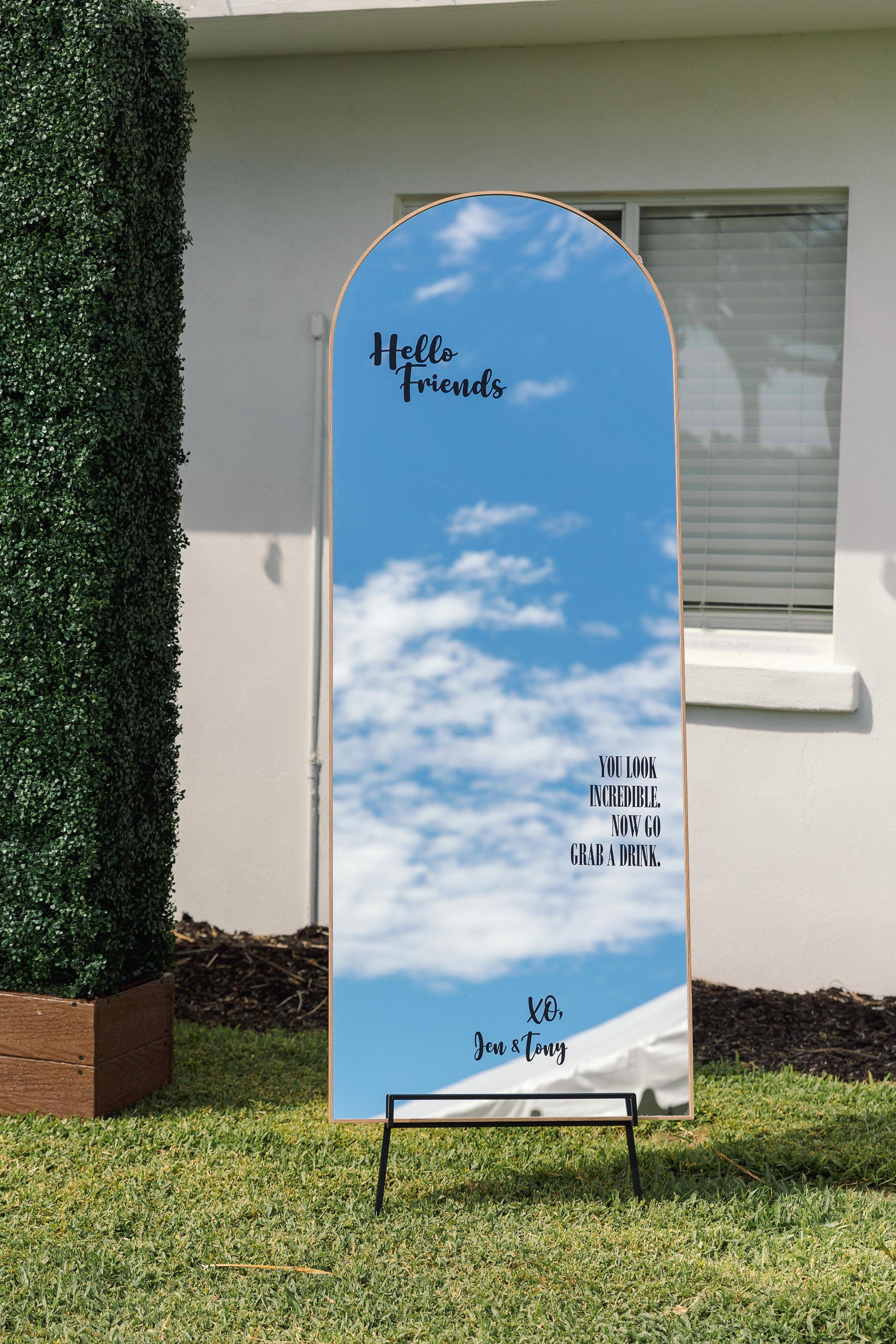 Wedding on the beach. Wedding photographer in Florida