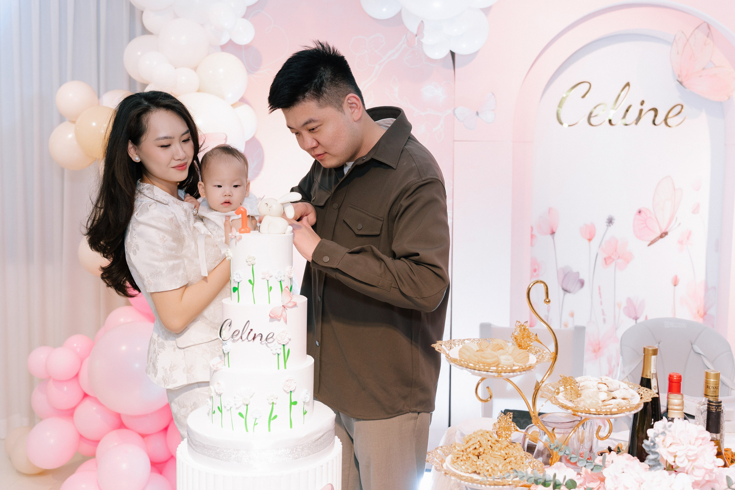 Asyandi, banquets. Narnia Decor Studio