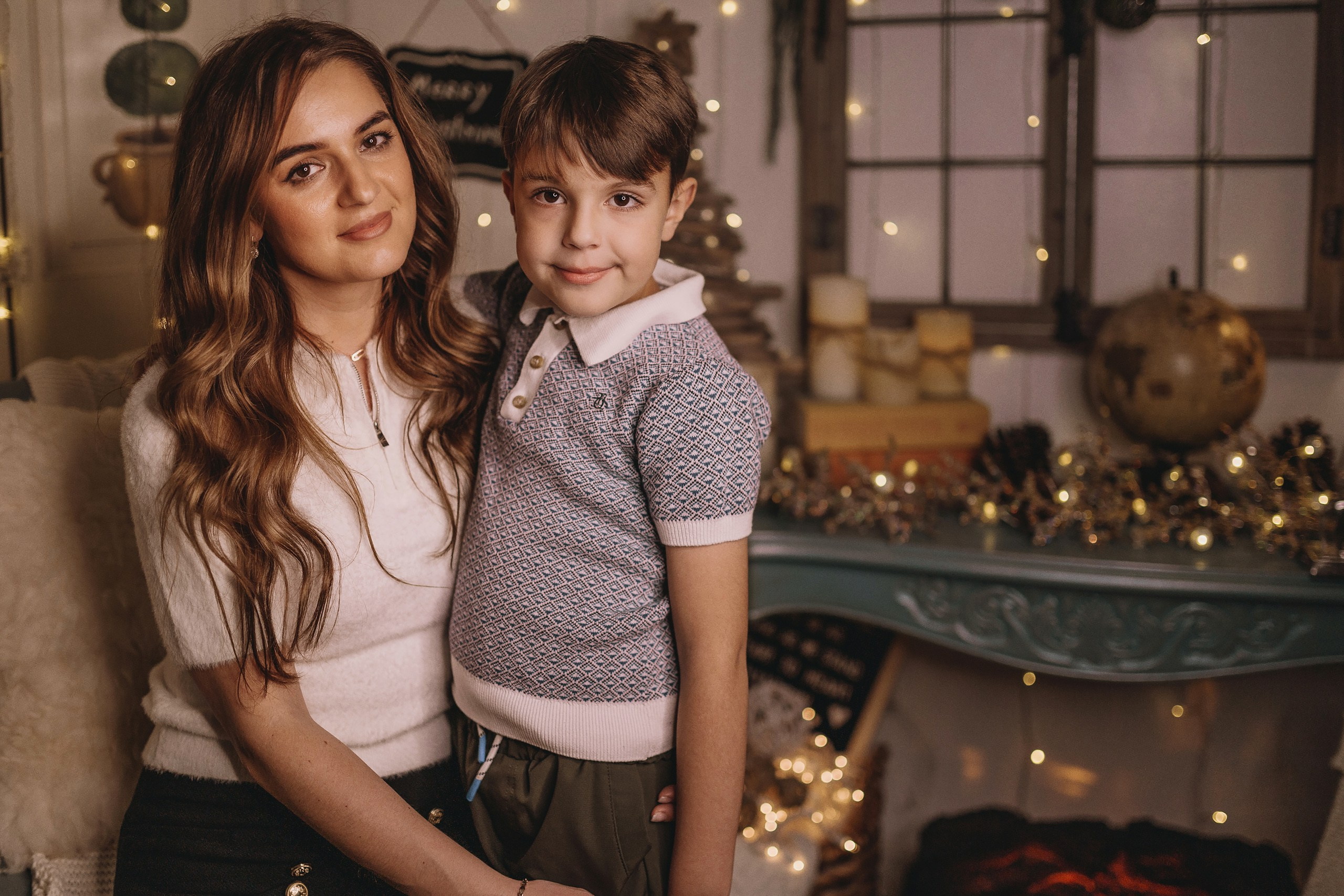 11.28.2025 Christmas Photoshoot. Wedding family event photographer in Chicago Nick Yushevich