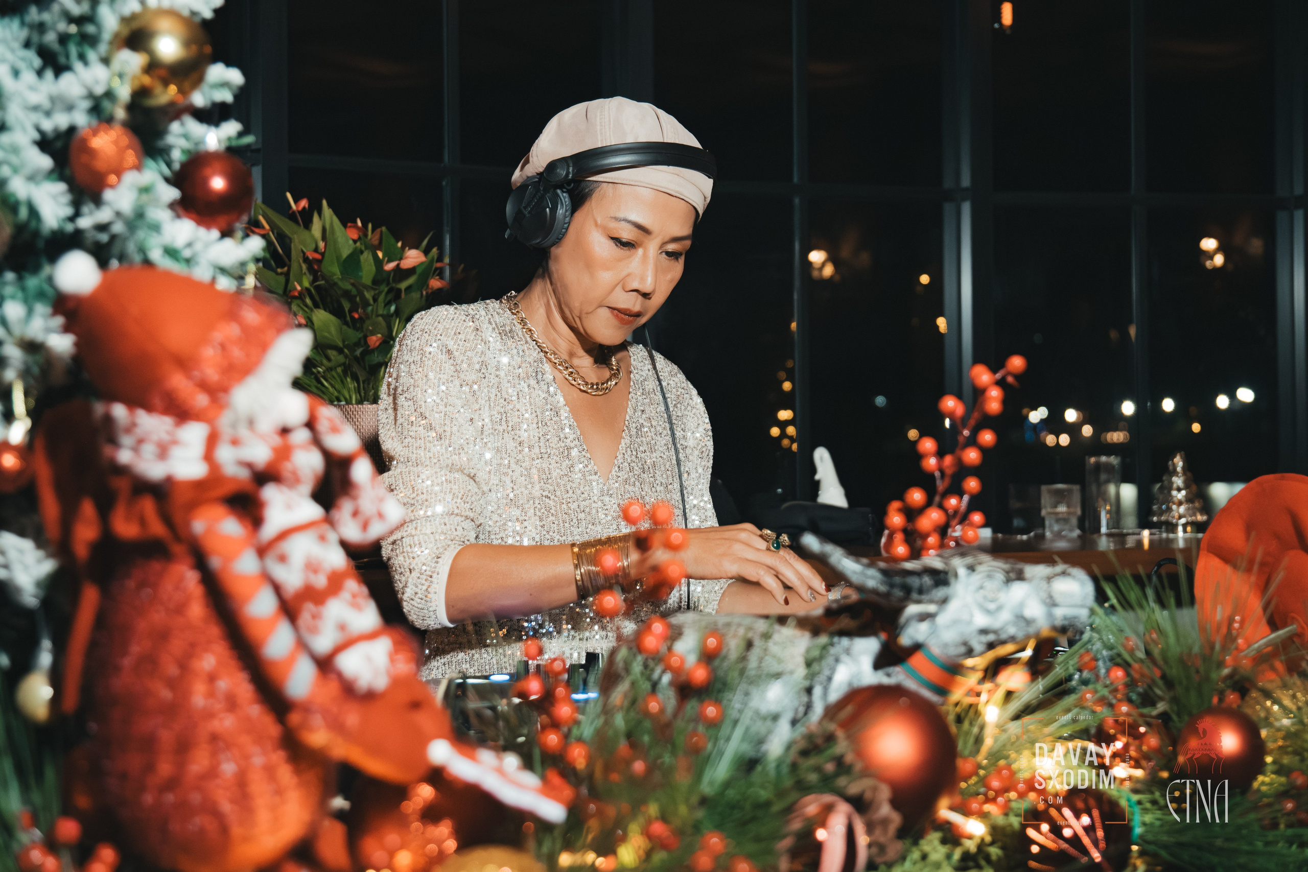 Новогодняя вечеринка | Фоторепортаж | Афиша | DAVAYSXODIM.com PHUKET. АФИША|ФОТОРЕПОРТАЖИ|ИВЕНТЫ|ПХУКЕТ