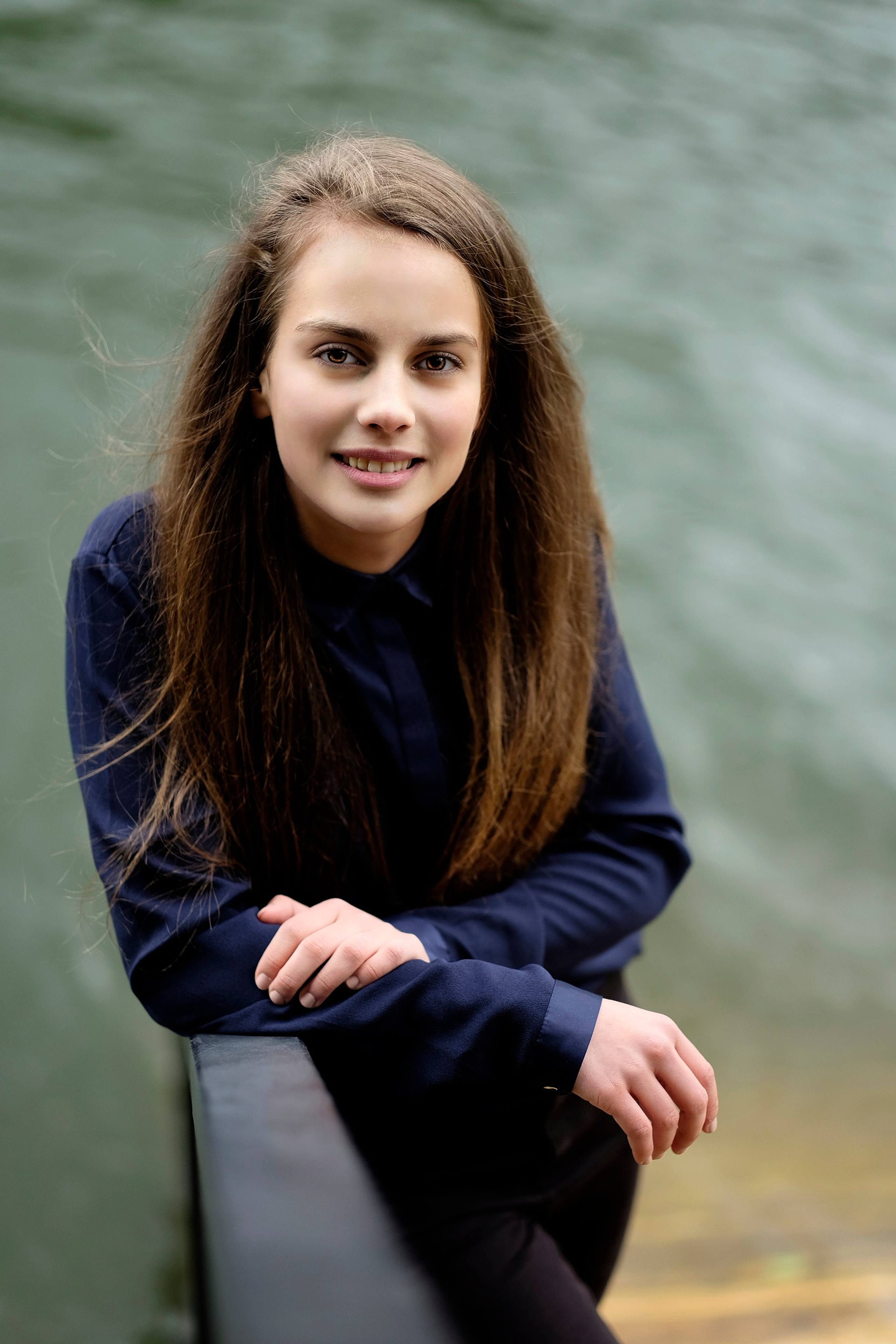 Portrete diverse — 2. Pagina principală