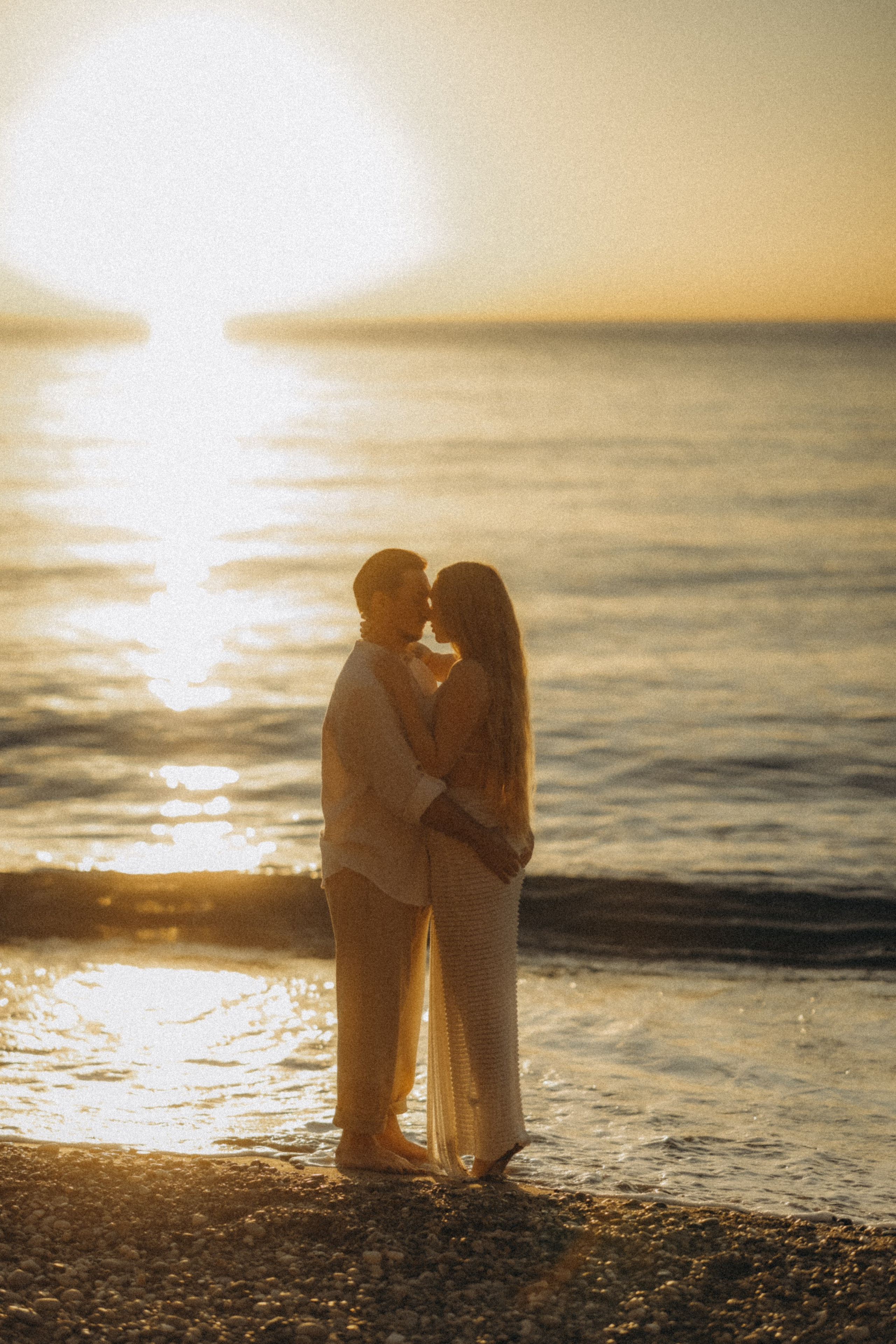 Рассветная фотосессия love story в Кемере. Wedding & Event Planner