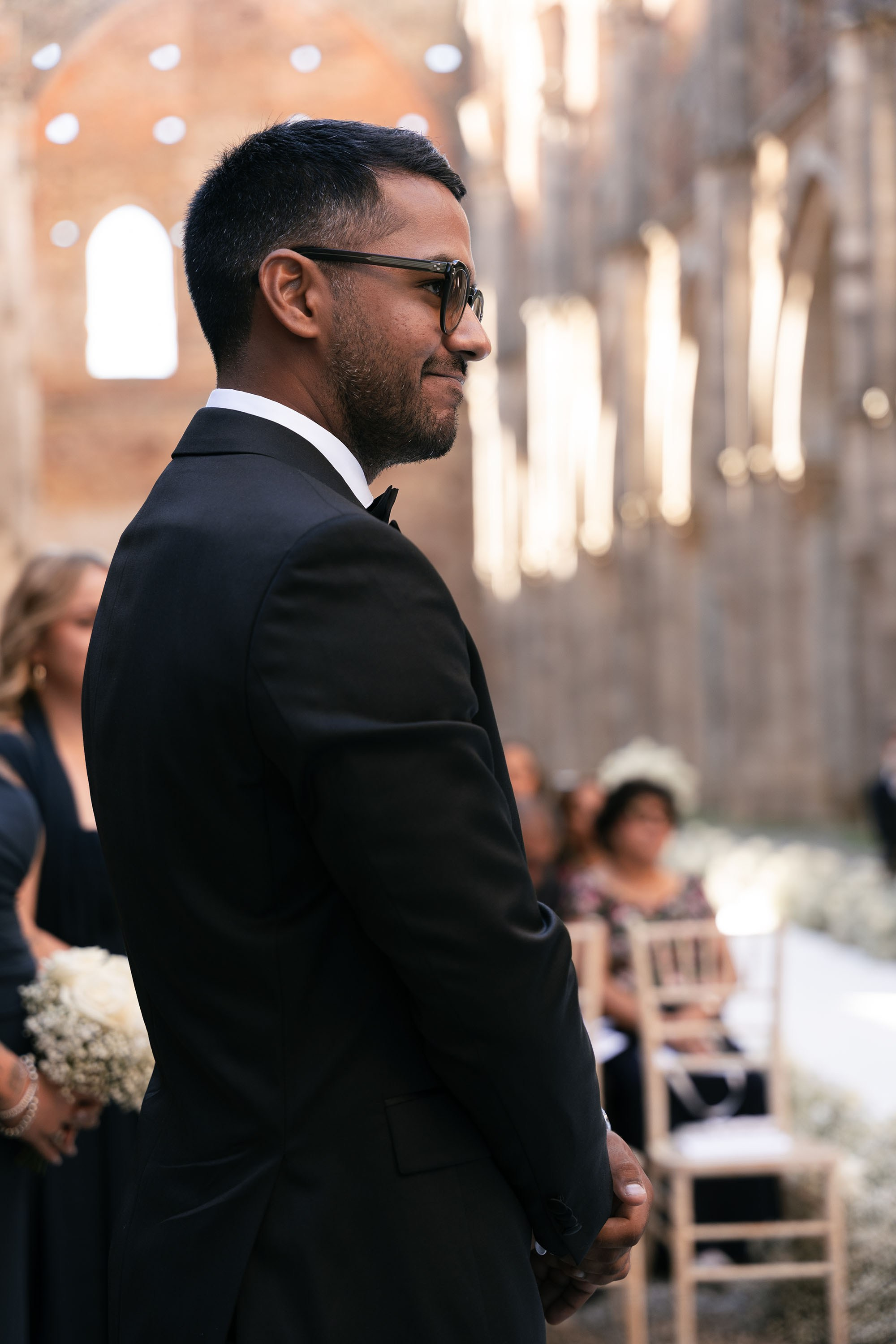 Ginevra and Avi — Abbazia di San Galgano, Tuscany. Destination Wedding Photographers and content creators based in Spain