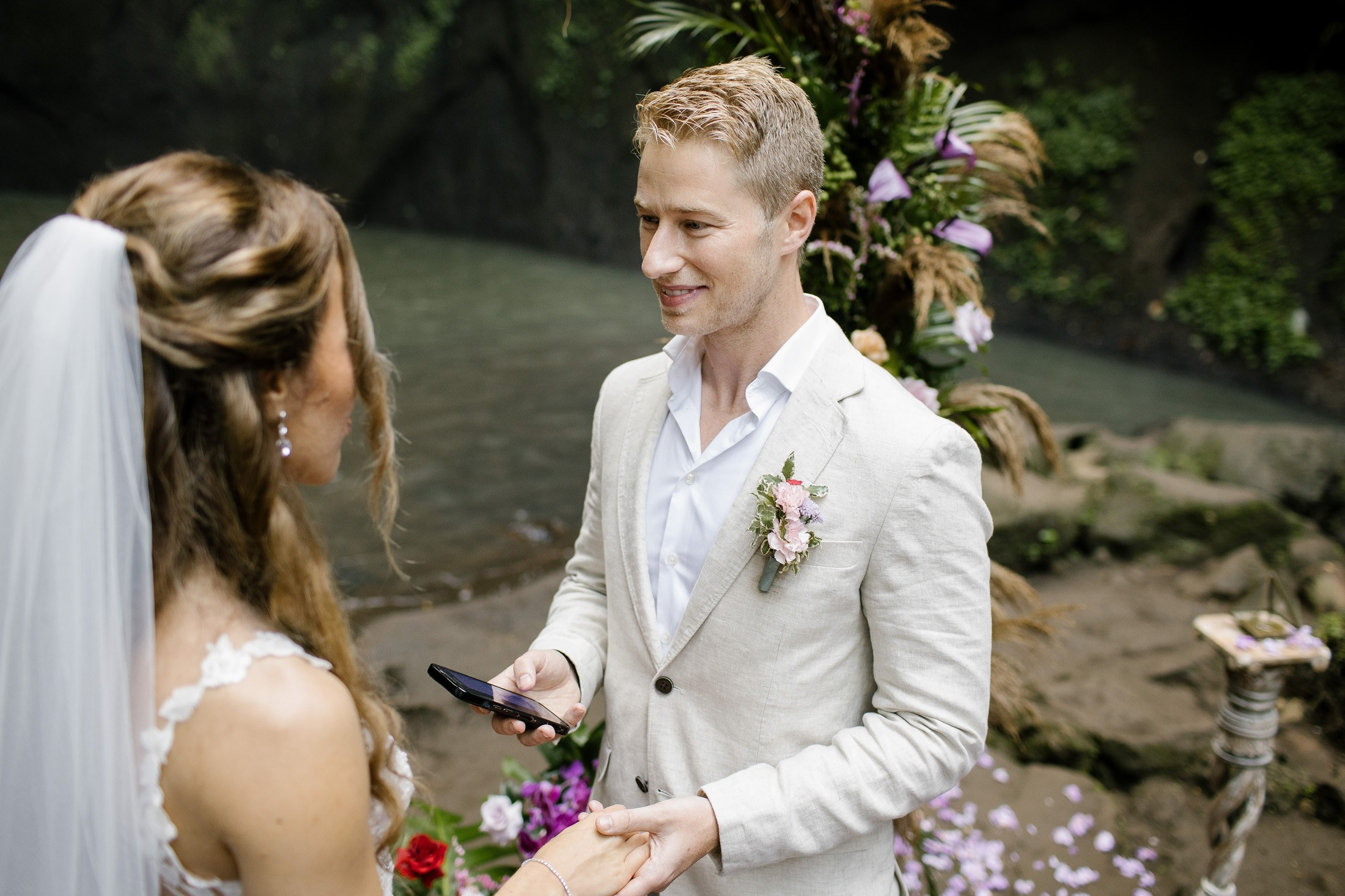 Waterfall wedding. Get.it.feel — Aesthetic Photography and Videography