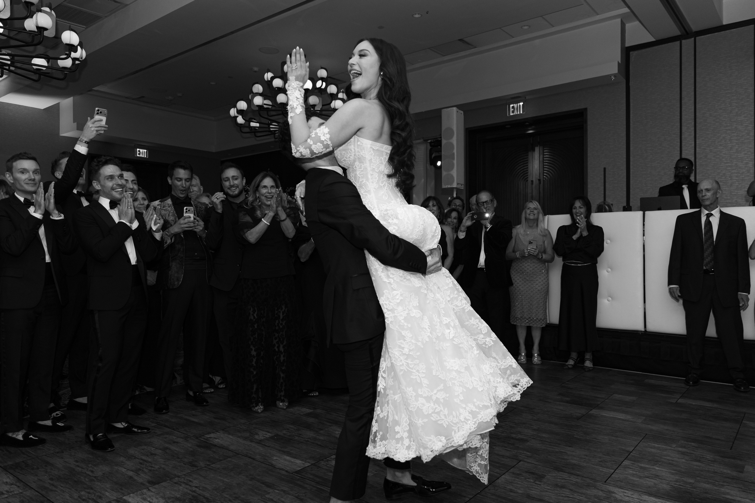 HAYLEY & JULIAN’S WEDDING DAY. YES I DO PRODUCTION — Wedding photography&videography