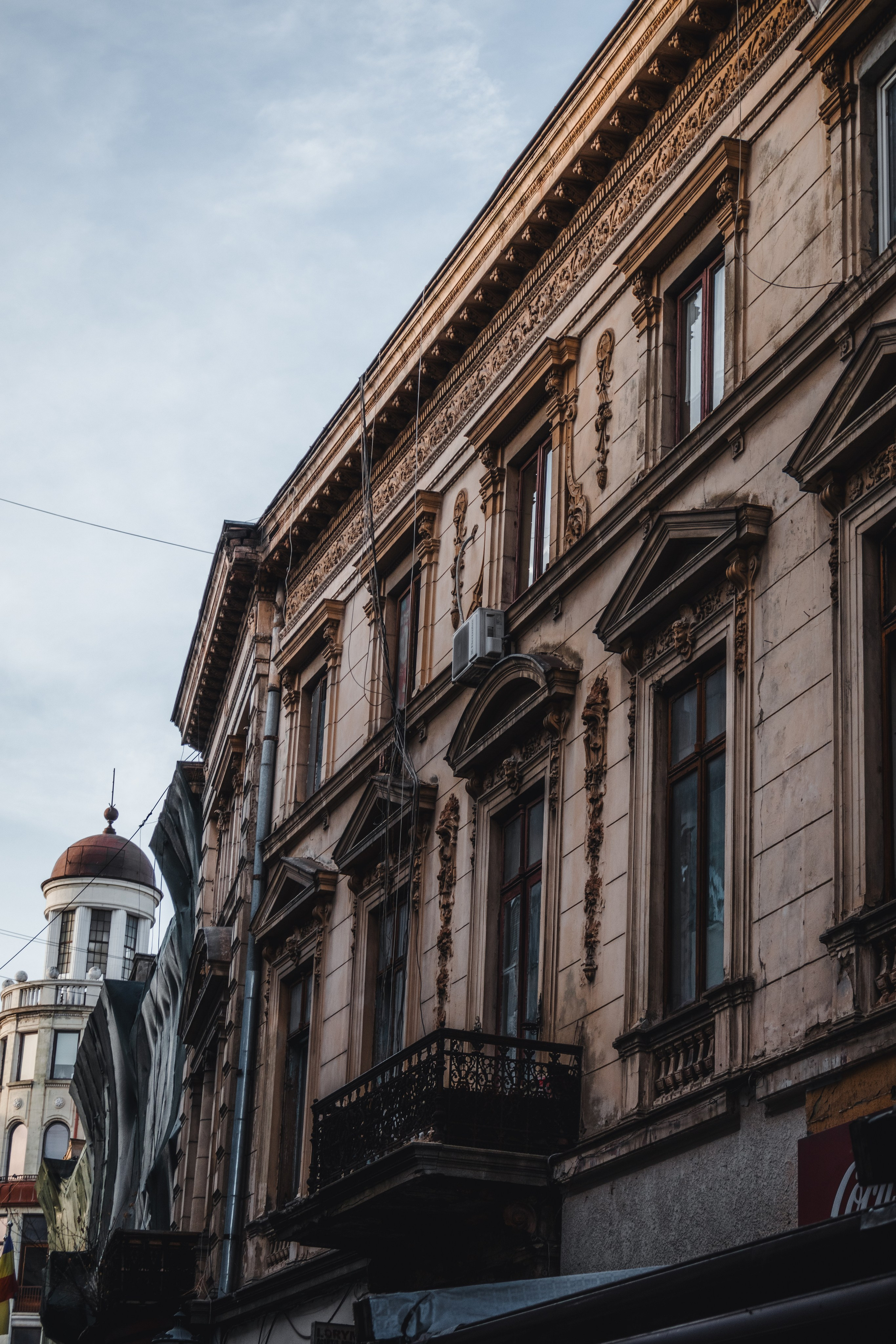 Bucharest. Дизайнер и Фотограф в Кишинёве Бусуйок Станислав