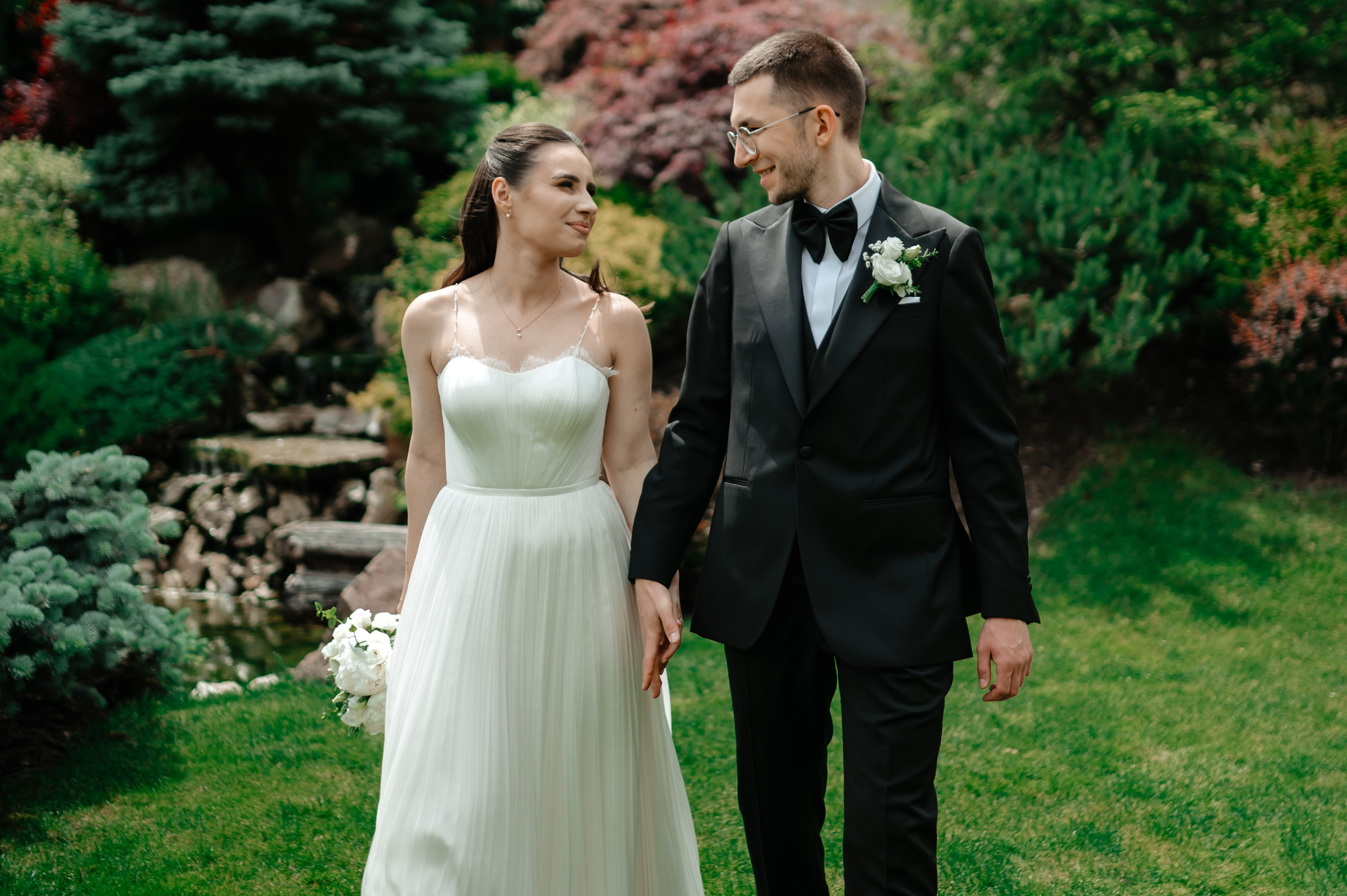 Alexandra & Bogdan. Adrian Visovan - Fotograf Iasi