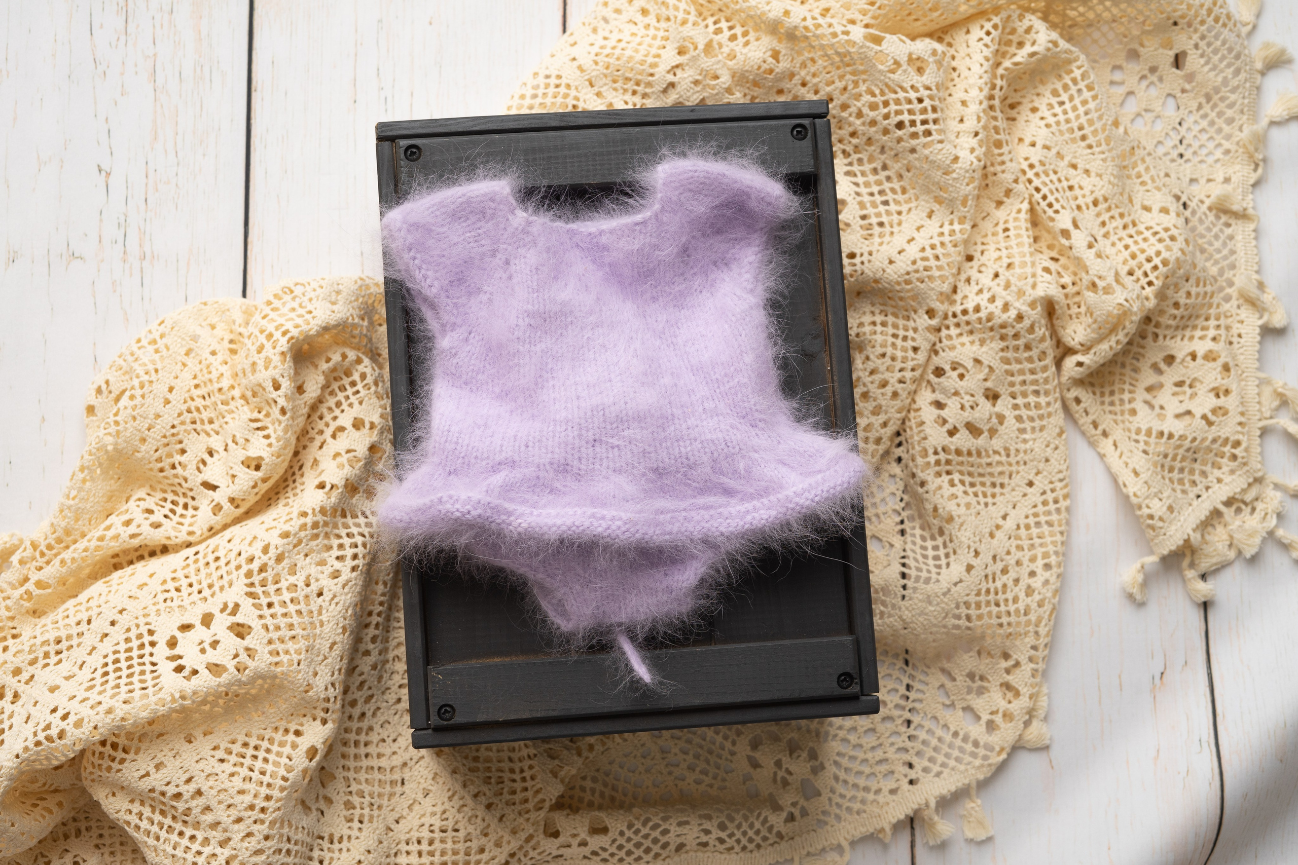 Outfits for Girls. Newborn Photographer and life casting in Dubai Dariya Saeed