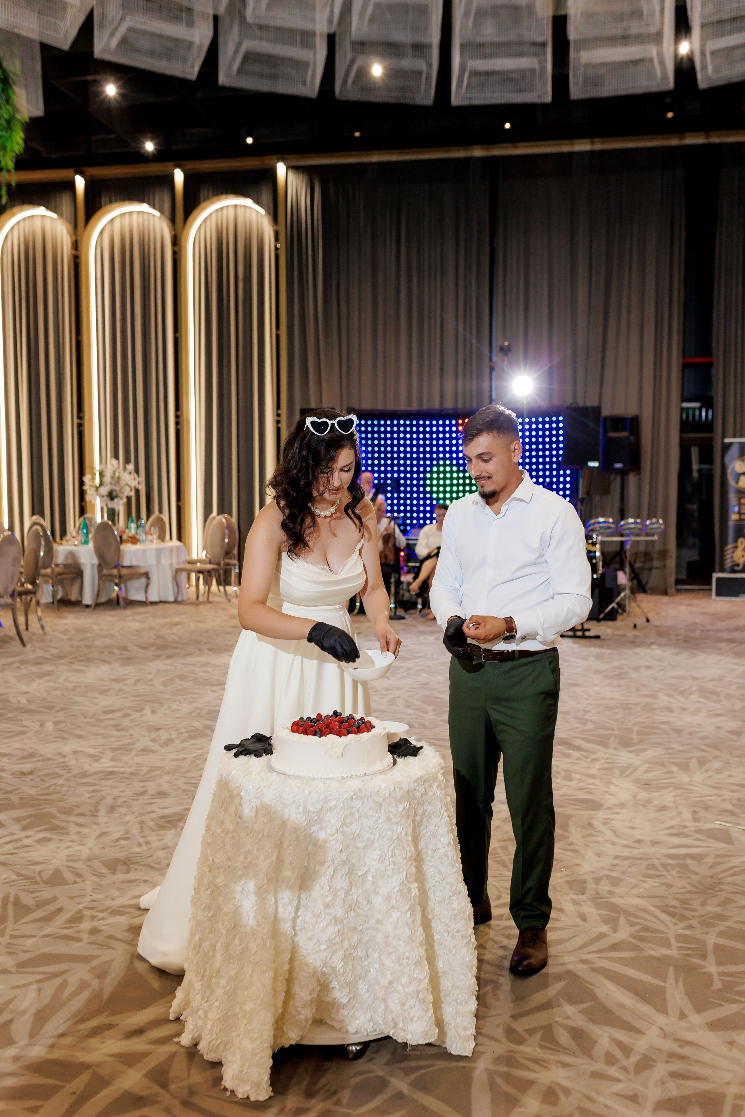 Nunta Nicoleta & Răzvan | Fotografie & Videografie Profesională. Servicii foto-video profesionale, pentru momente de neuitat
