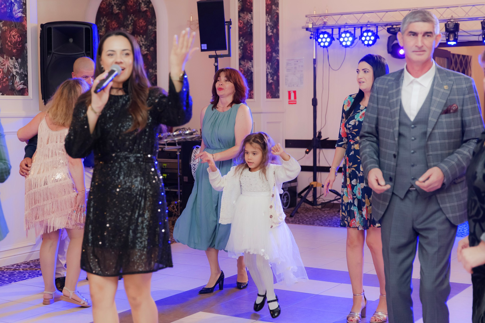 Mihai & Oana. Servicii foto-video profesionale, pentru momente de neuitat