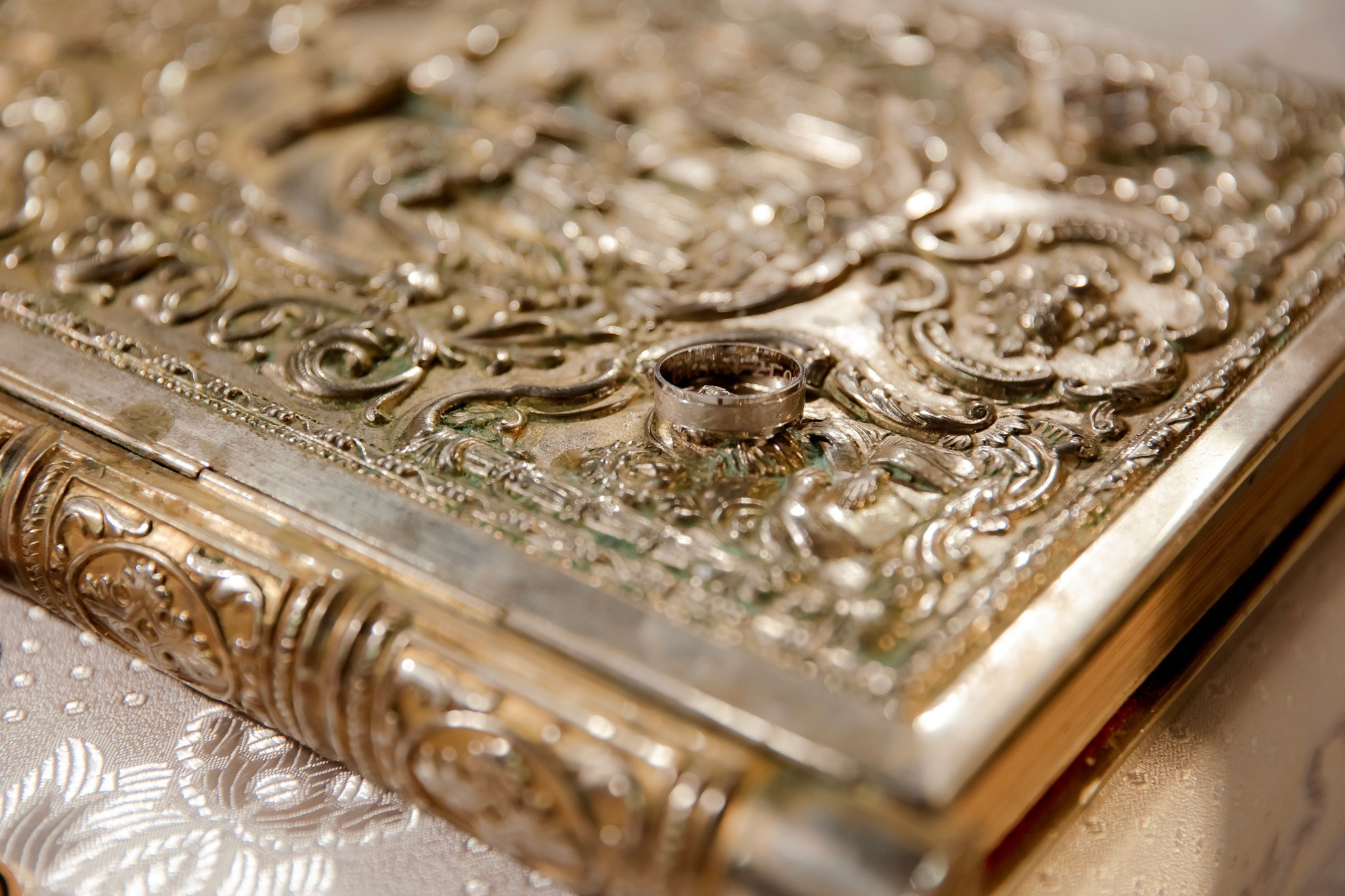 Mihai & Oana. Servicii foto-video profesionale, pentru momente de neuitat