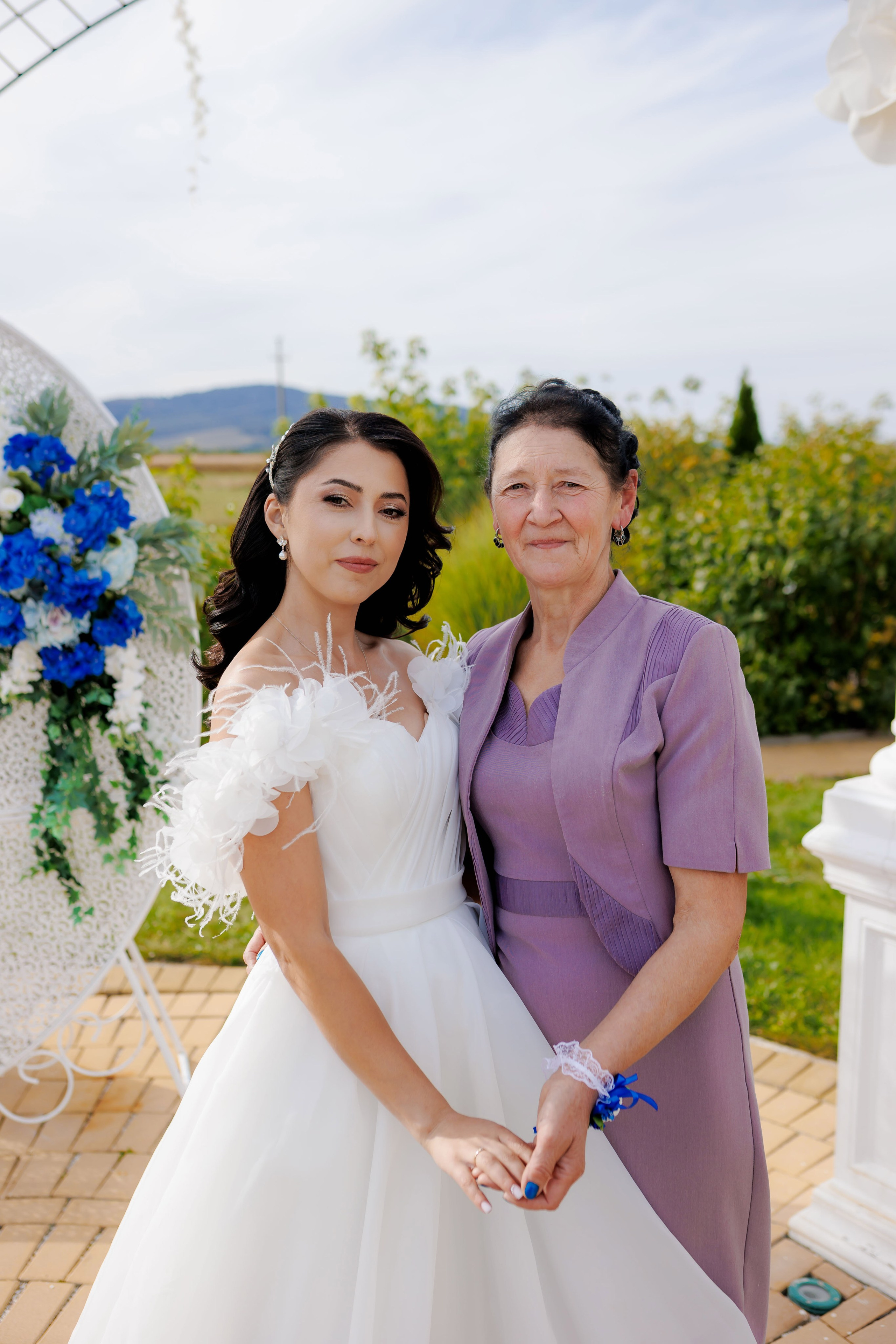 Loredana & Emilian – Ziua Nunții | Videografie - fotografie Botez Suceava, Iași, Botoșani. Servicii foto-video profesionale, pentru momente de neuitat