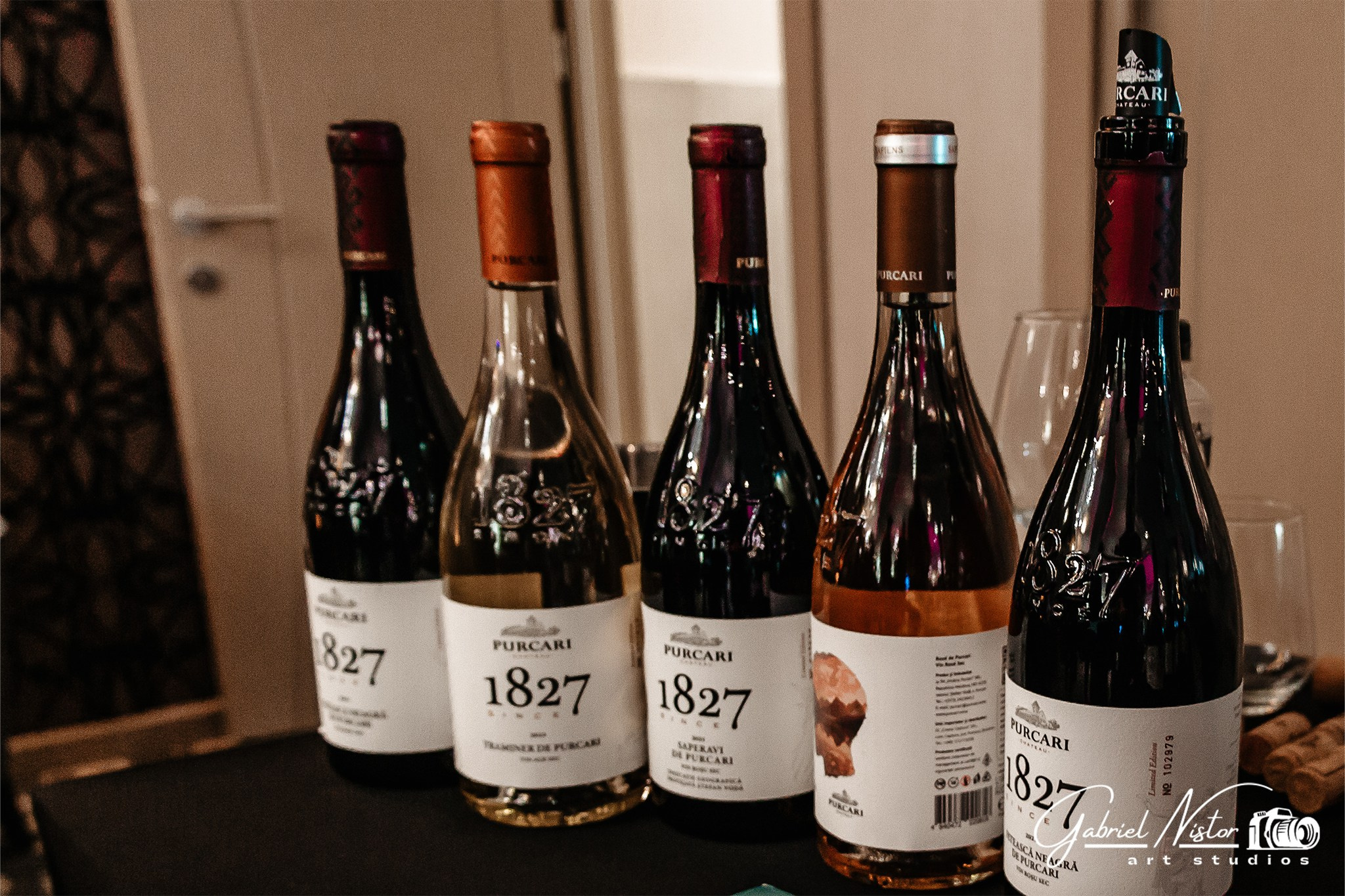 Pleiada Iasi - Wine & Friends. Gabriel Nistor Art-Studios — Photographer / Videographer Iasi