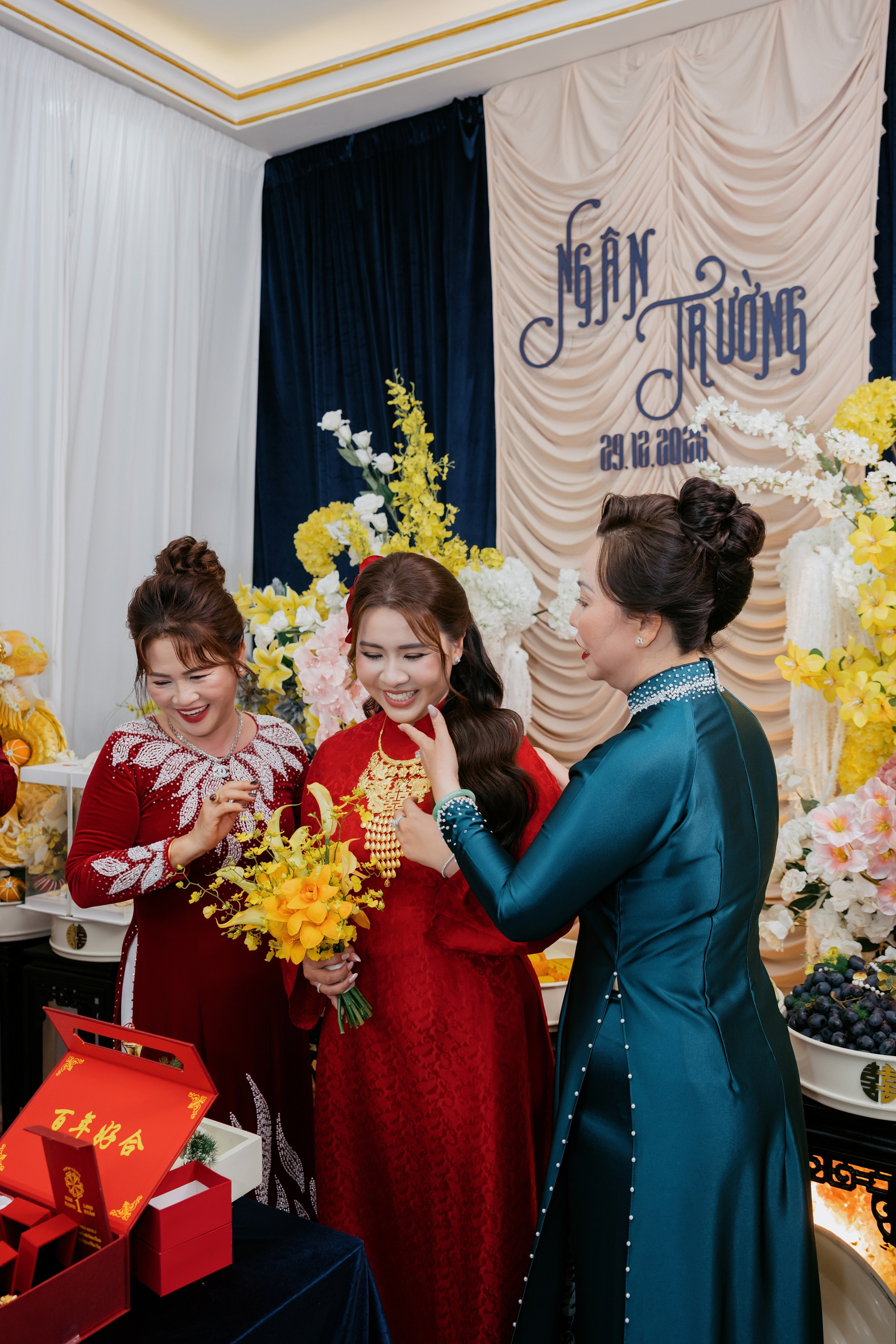 TRƯỜNG & NGÂN / Wedding Ceremony. Saigon Wedding Present | Art Beyond Moments