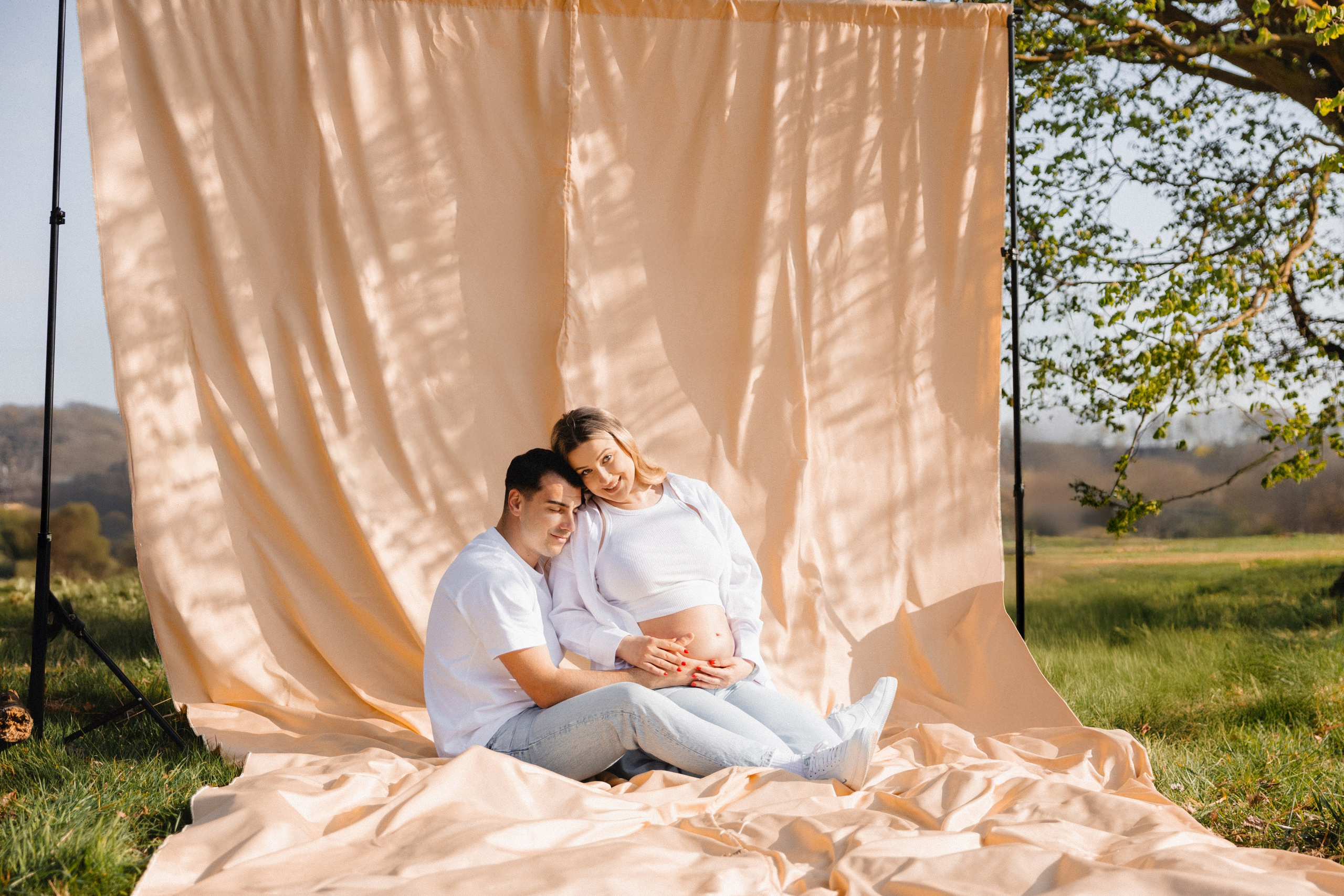 Schwangerschaftsfotos am Kemnader See | Babybauch Shooting Bochum. Hochzeitsfotografin Bochum | Halyna Reiche Fotografie NRW