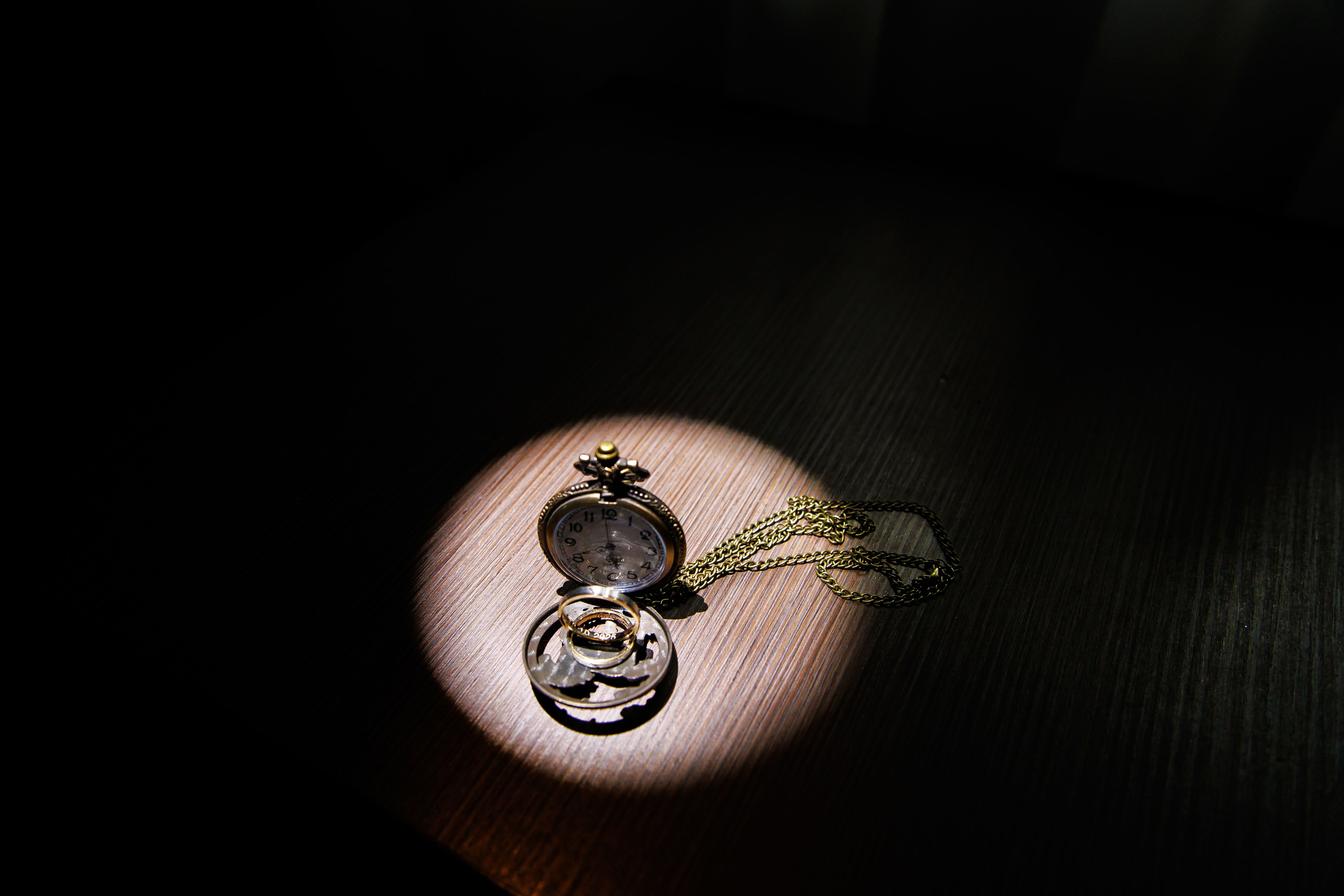 Detalii Nunta. Dream Studio Galați – ședințe foto profesionale pentru familie, portrete și evenimente