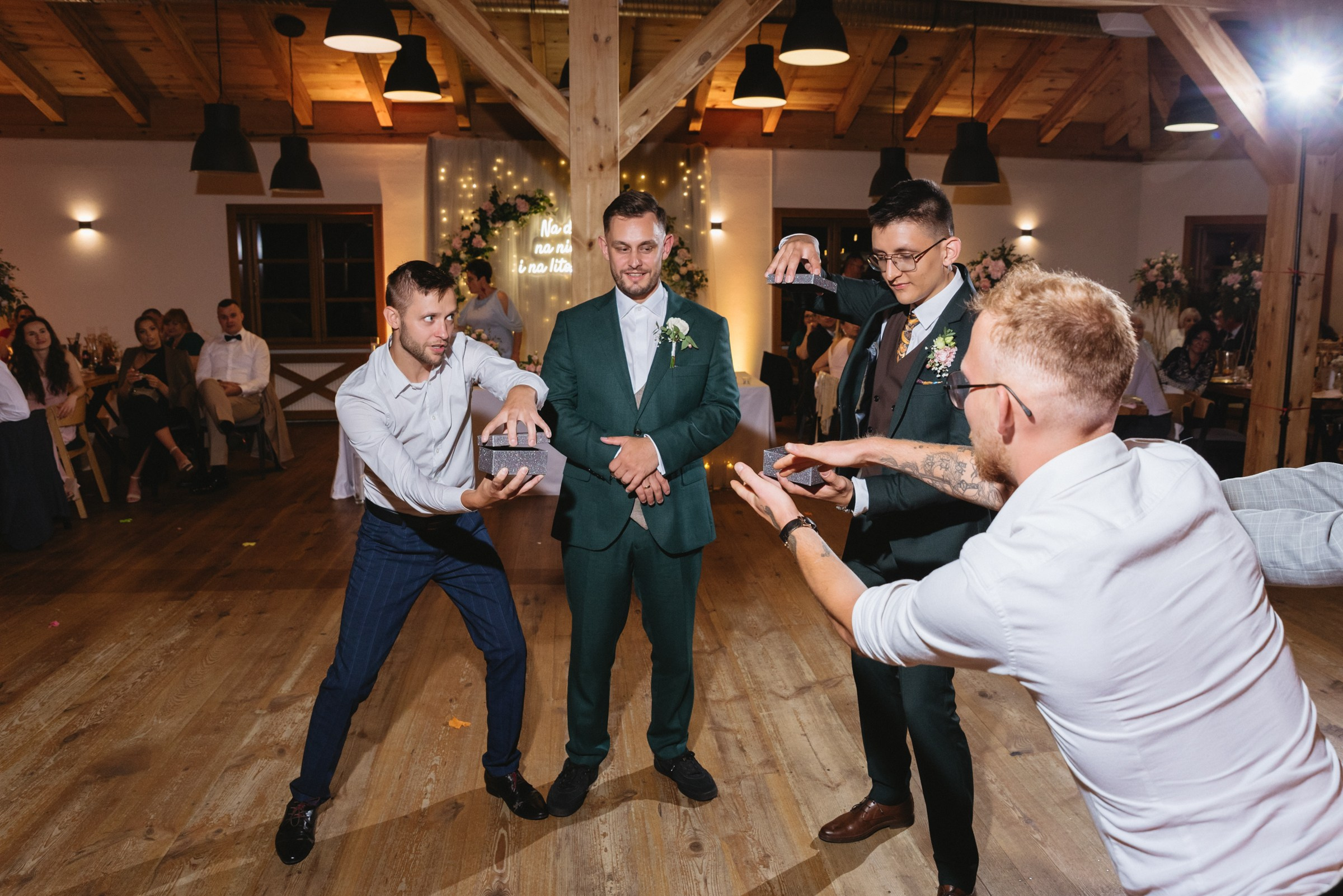 Dzień ślubny Karolina & Michał. Eugene Save – Fotograf Ślubny i Rodzinny | Warszawa i Cała Polska