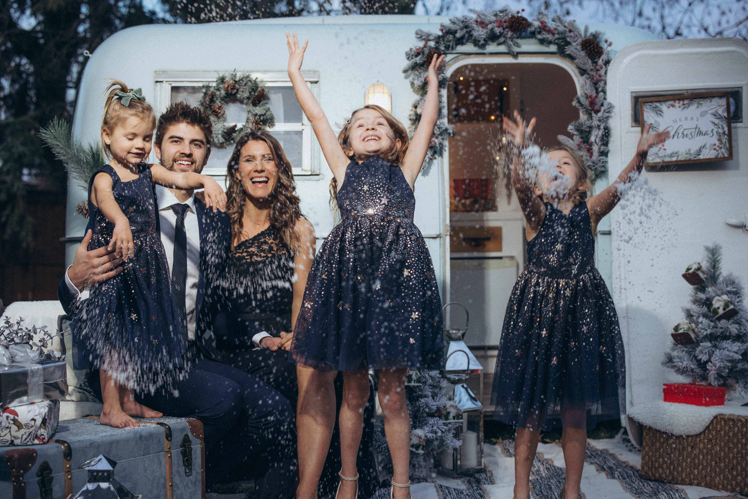 Stacey&Jason (Christmas). Wedding Photographer in Winnipeg — Cinematic & Timeless by Vitiuk Photography