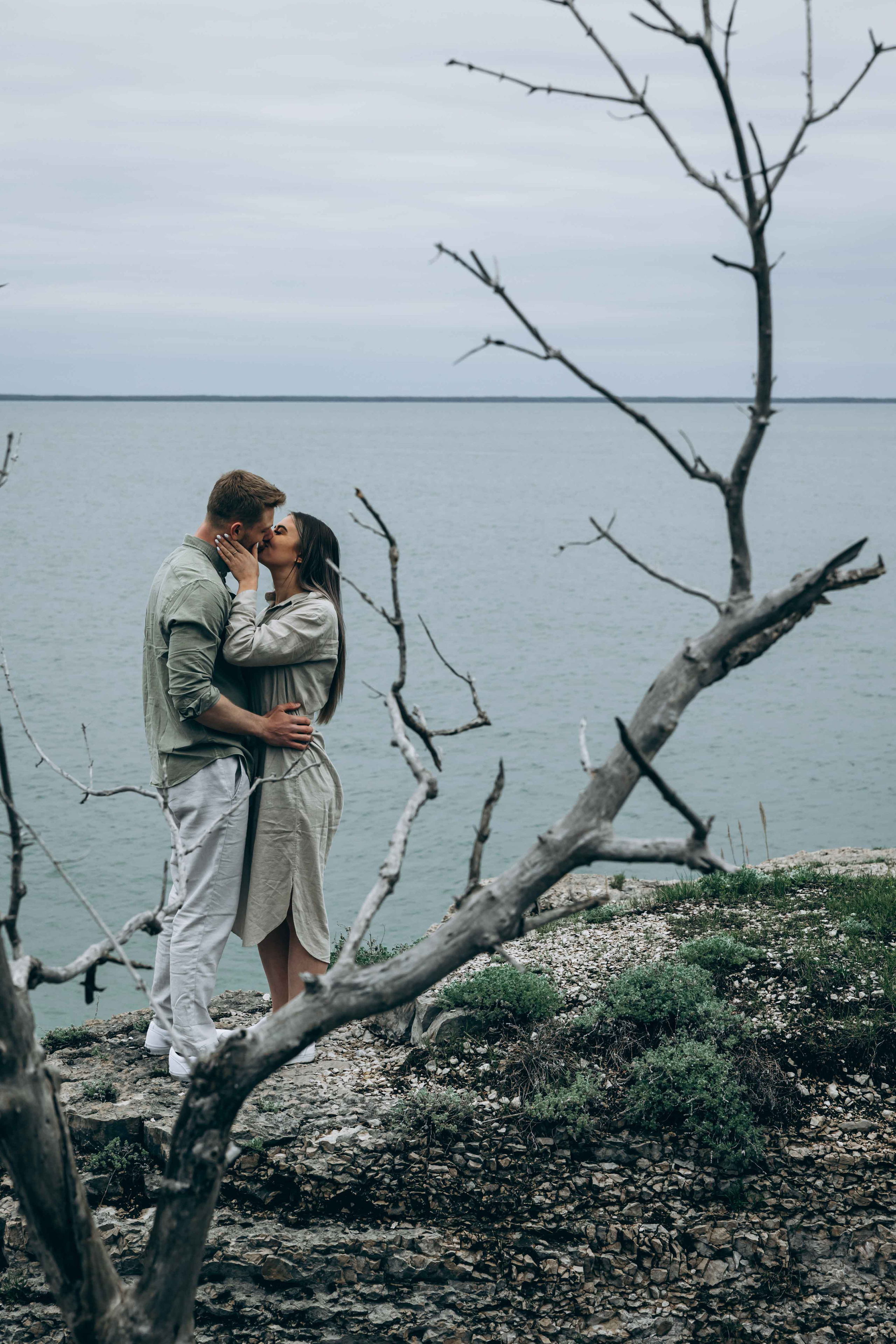 Natasha & Quinn (Steep Rock). Wedding Photographer in Winnipeg — Cinematic & Timeless by Vitiuk Photography