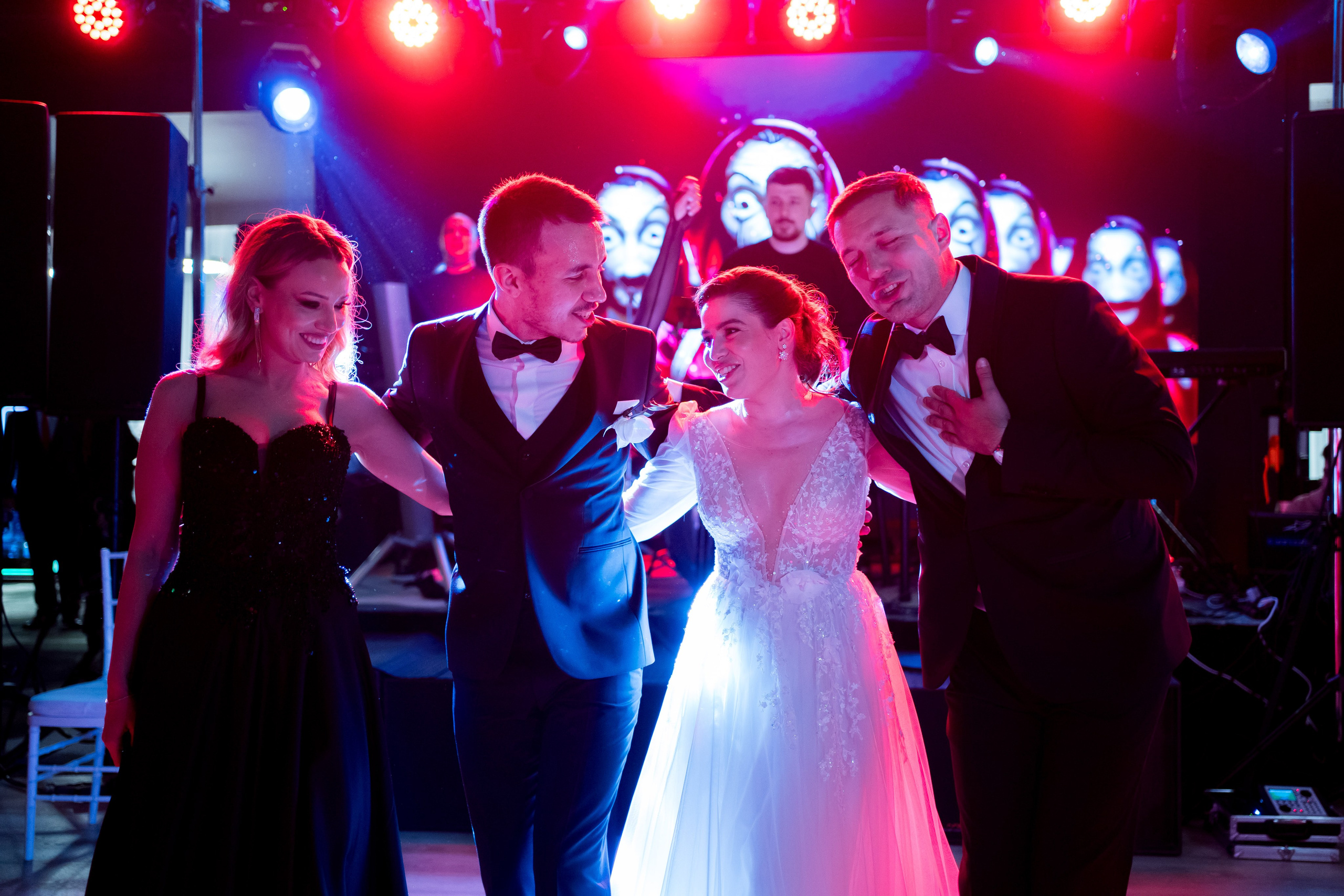 PARTY. Gabriel Florea — Fotograf nuntă București