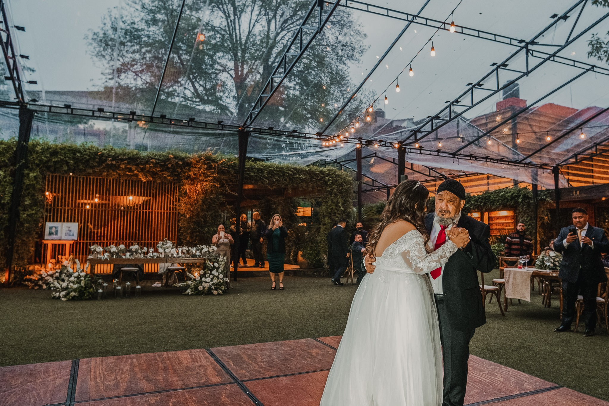 Arely & Eddie. Wedding and family photographer in Mexico City