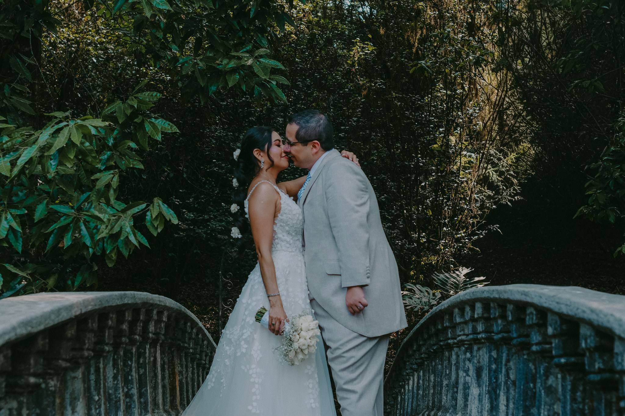 Vianney & Roberto. Wedding and family photographer in Mexico City