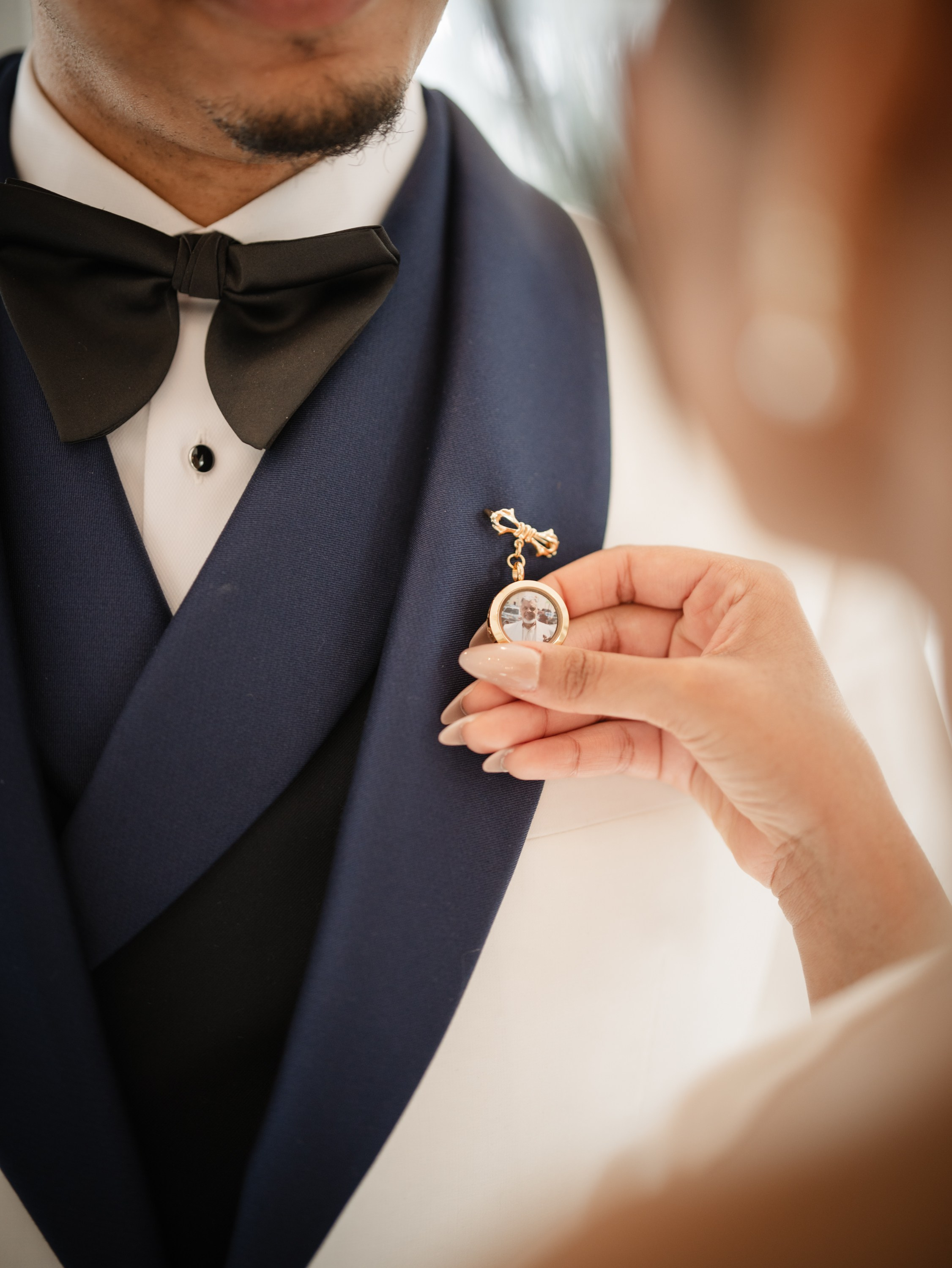 Julio and Tiana’s wedding. Woodbury, NY. Portrait and wedding photographer in New York