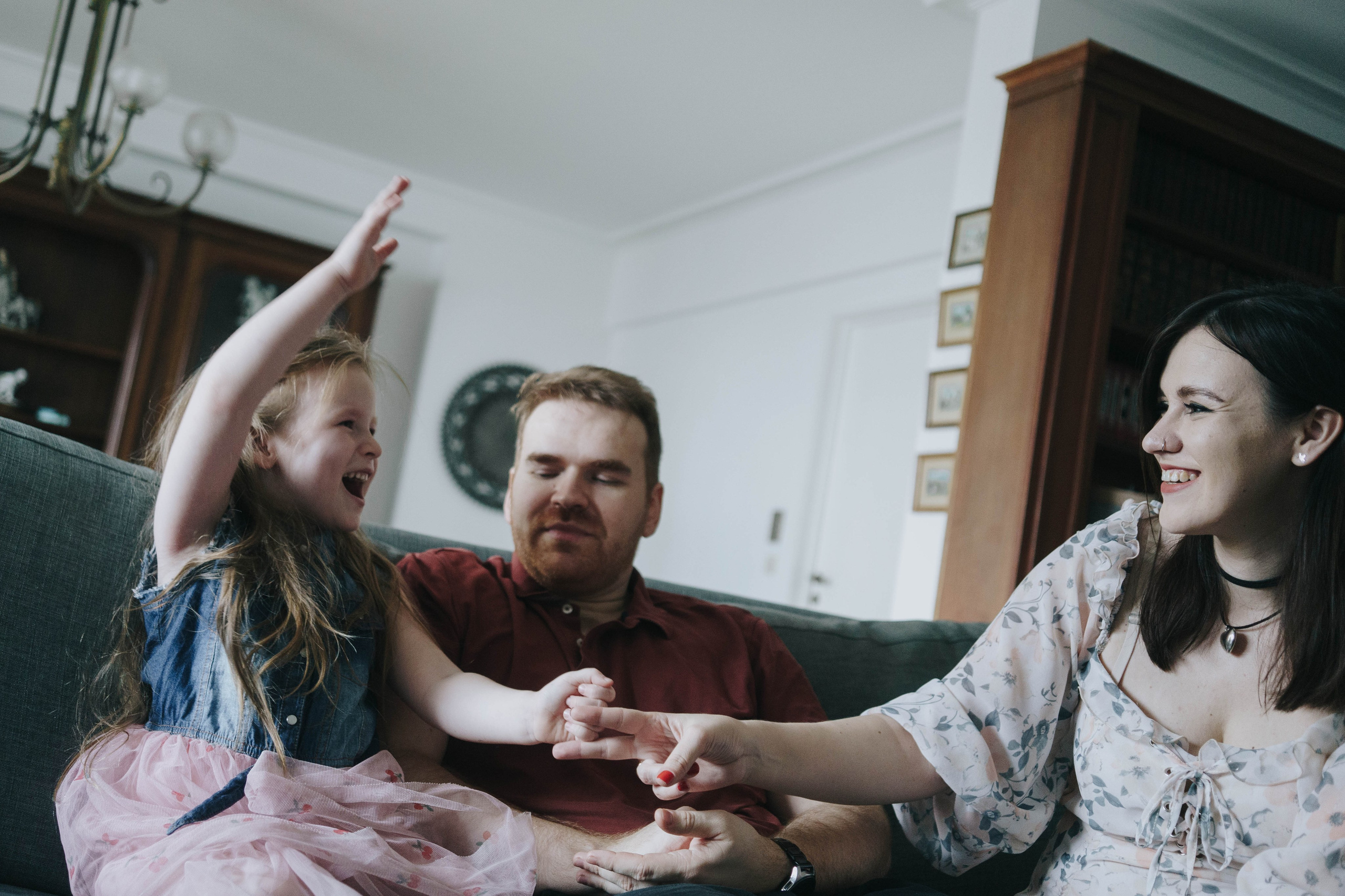 Family photo shoot. Buenos Aires. Photographer @elmirkami in the city of Buenos Aires
