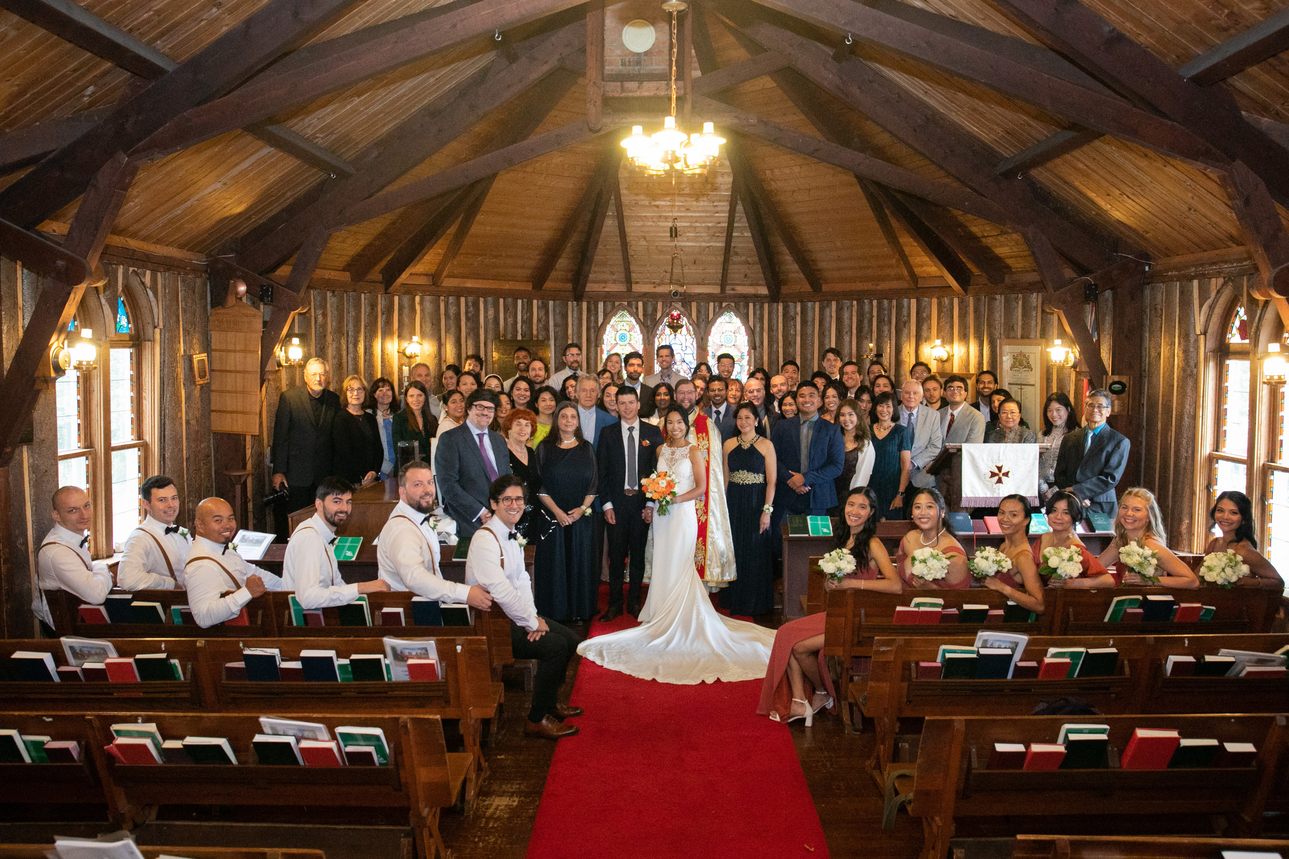 Aleks & Erika — Wedding. Fotografía accesible en Calgary