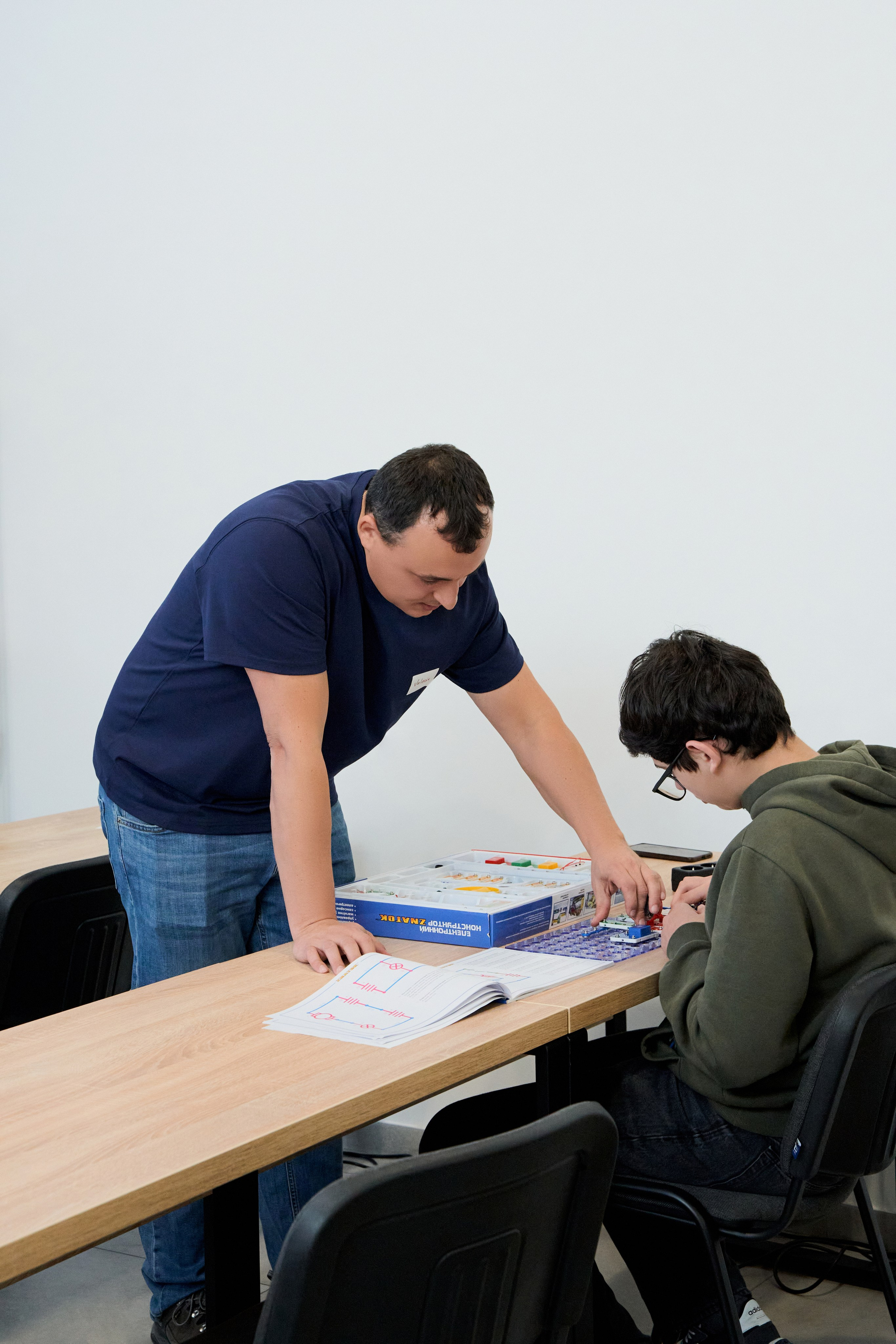 Minivolt. Привет