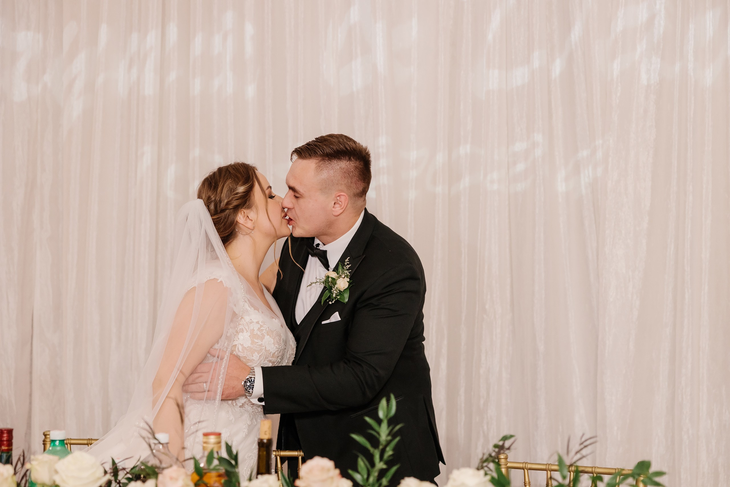 05.10.2024 Wedding. Wedding family event photographer in Chicago Nick Yushevich