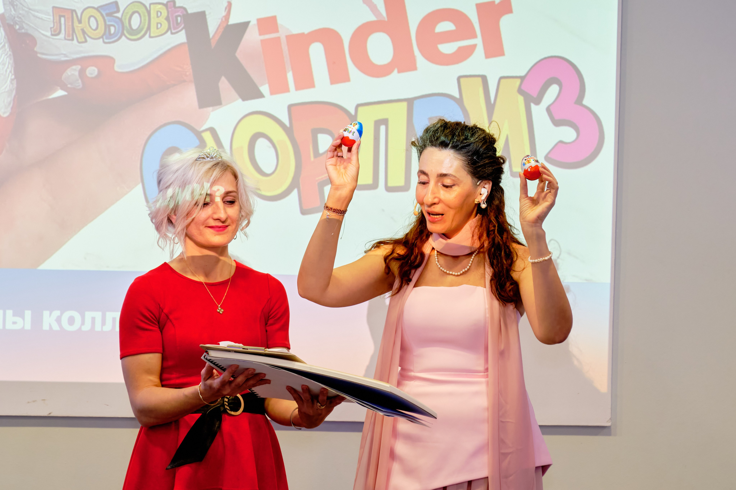 Фоторепортаж з благодійного Новорічного балу у Чорногорії. Портретний фотограф Альона Новгородцева