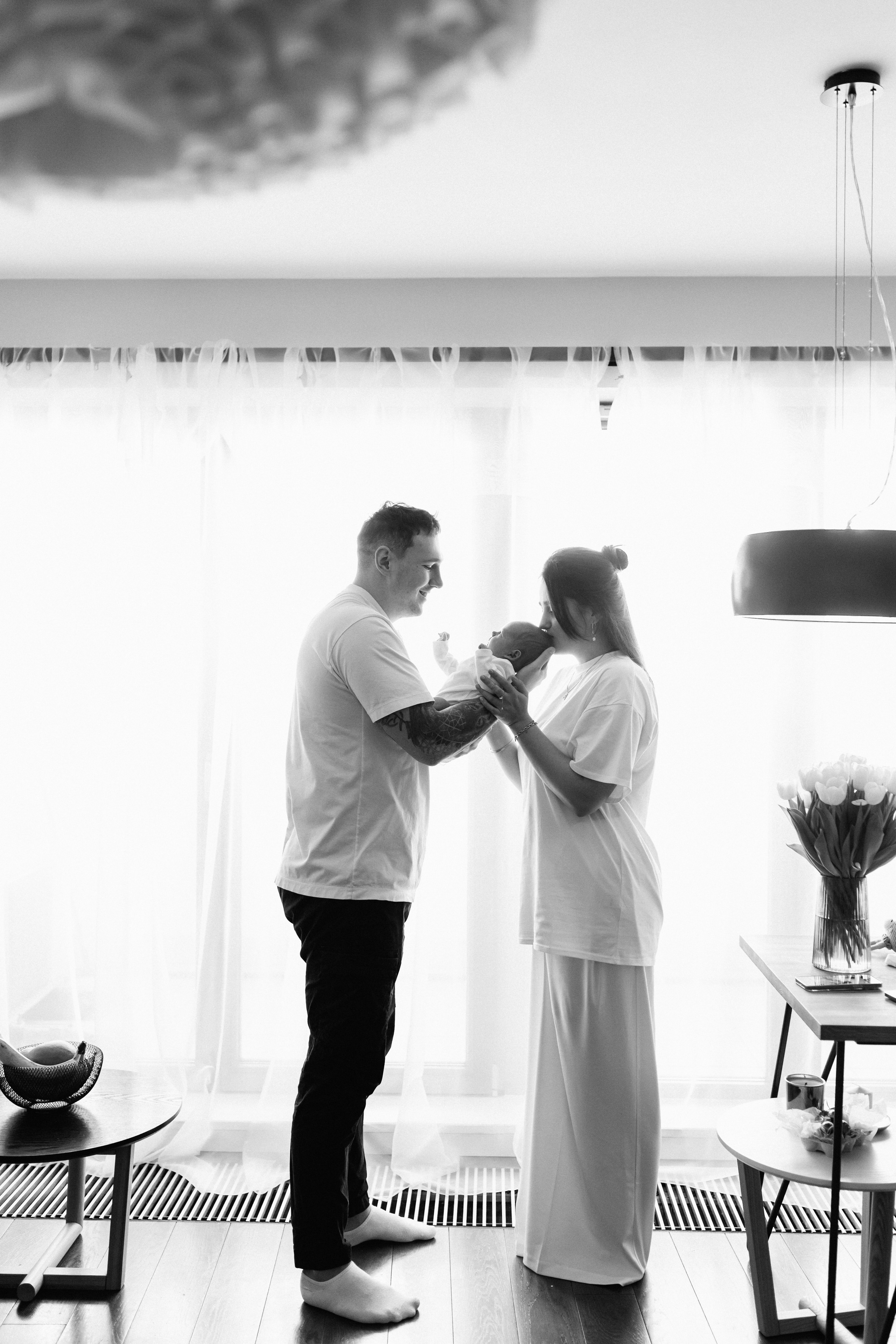 Newborn Home Photo Session. Maternity, newborn photographer in the Bay Area|Iryna Rakivnenko