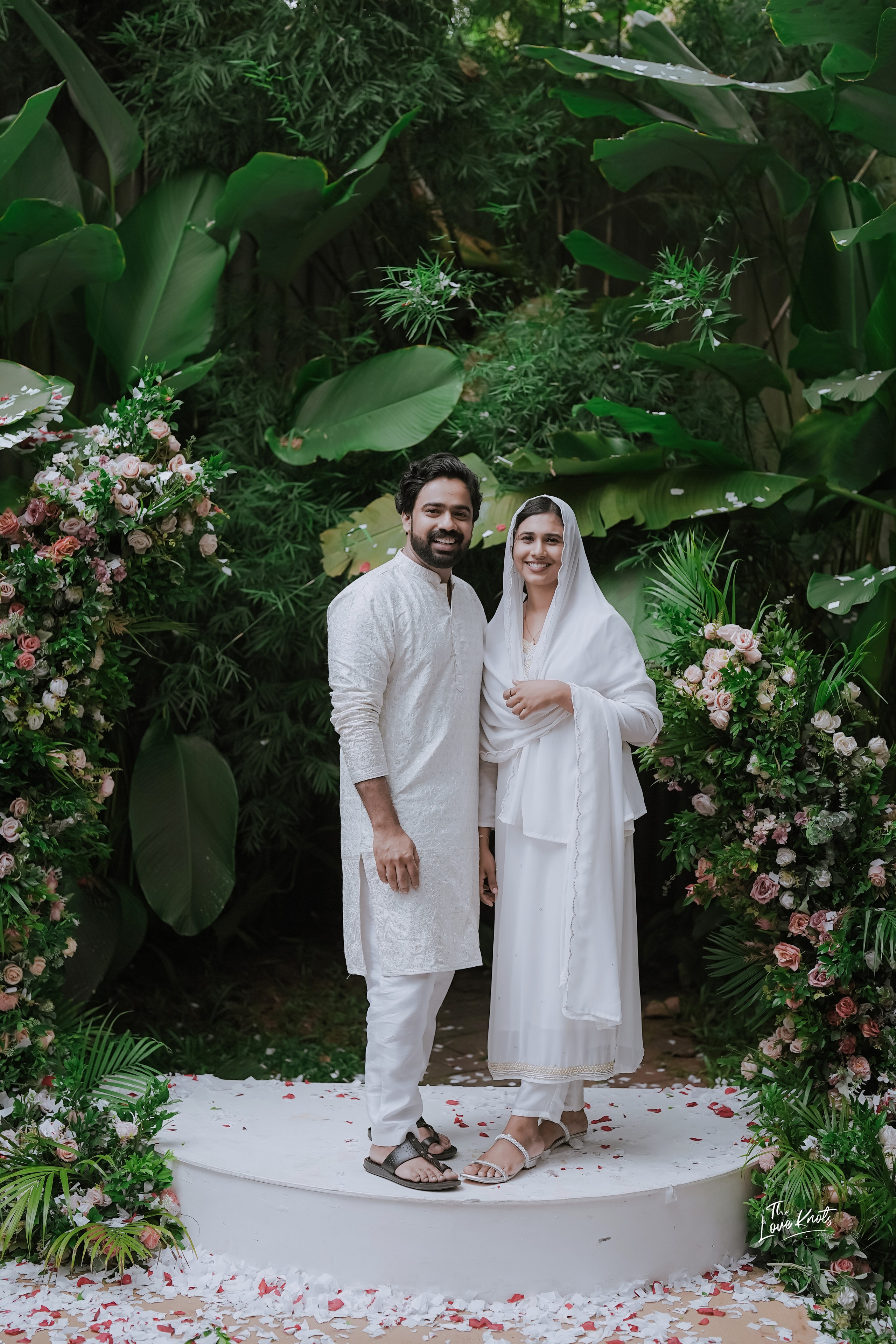 SHIBIL / RISLA. Theloveknots