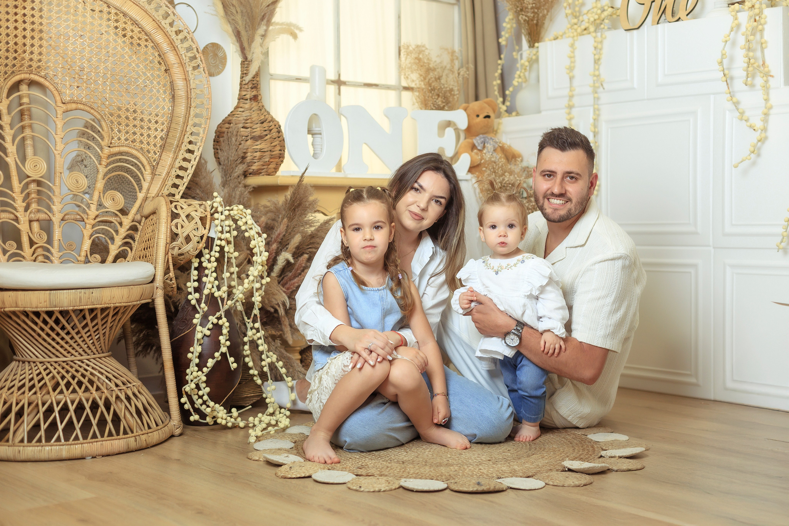 Smash the Cake - Un an de iubire in imagini. Elena Mascan – Fotograf newborn, maternitate, portret, smash the cake & branding personal | La Femme Studio Photograpy|Constanţa