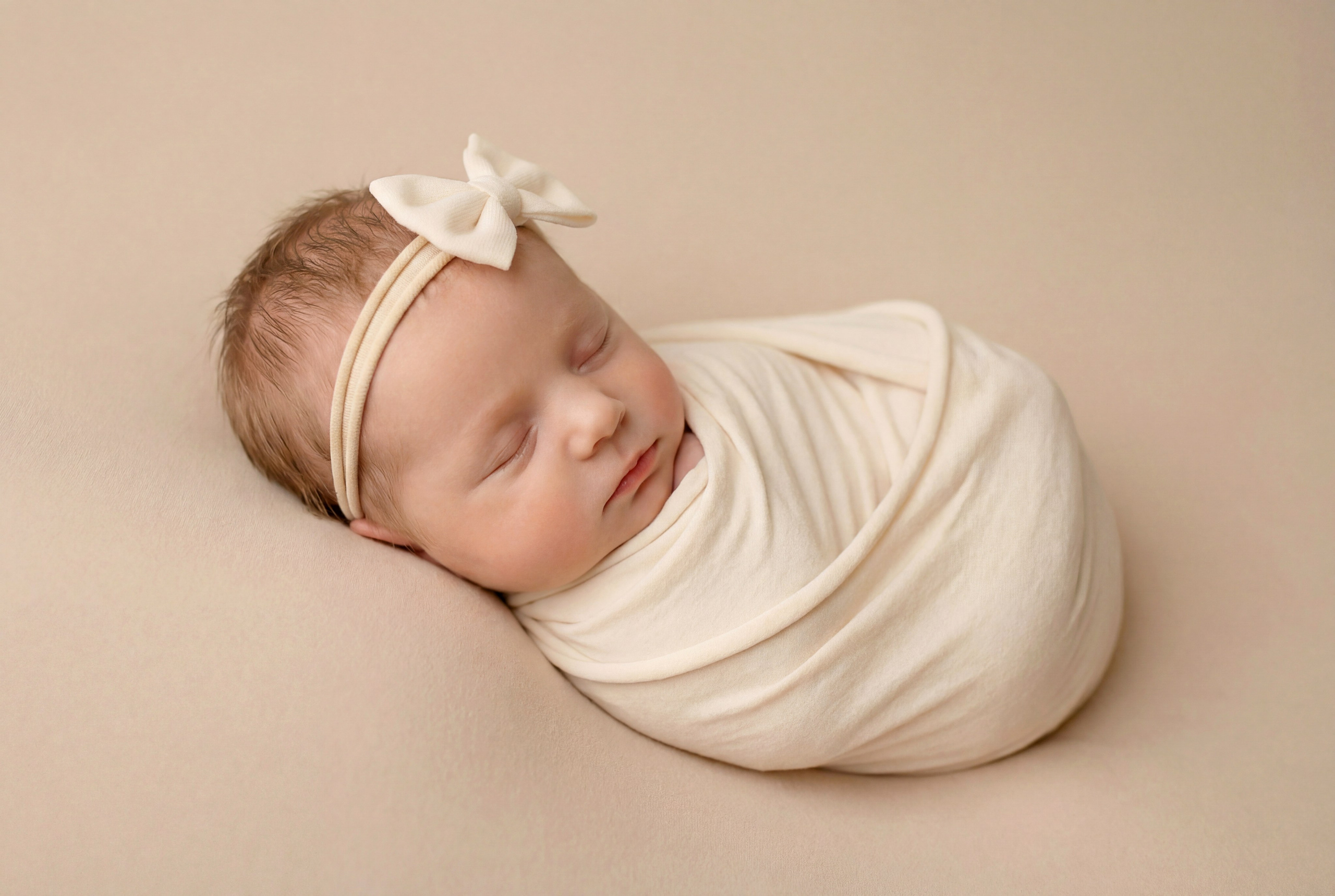 Neonati. Fotografia di famiglia e ritratti di: gravidanza, neonati, bambini, famiglia. Forli