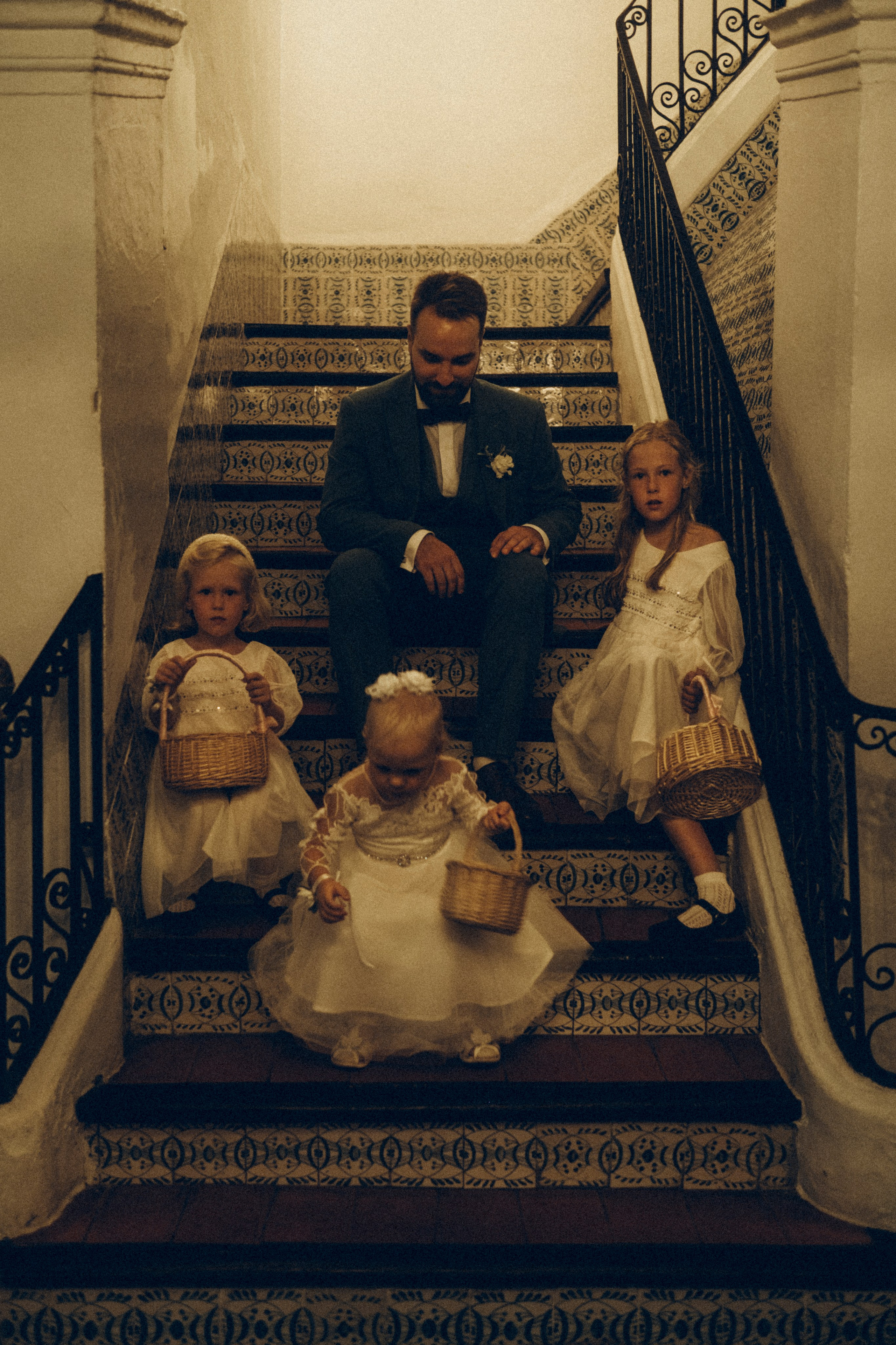 Nadezhda & Dmitry. Masia Mas Coll. Paola wedding photographer / videographer in Barcelona