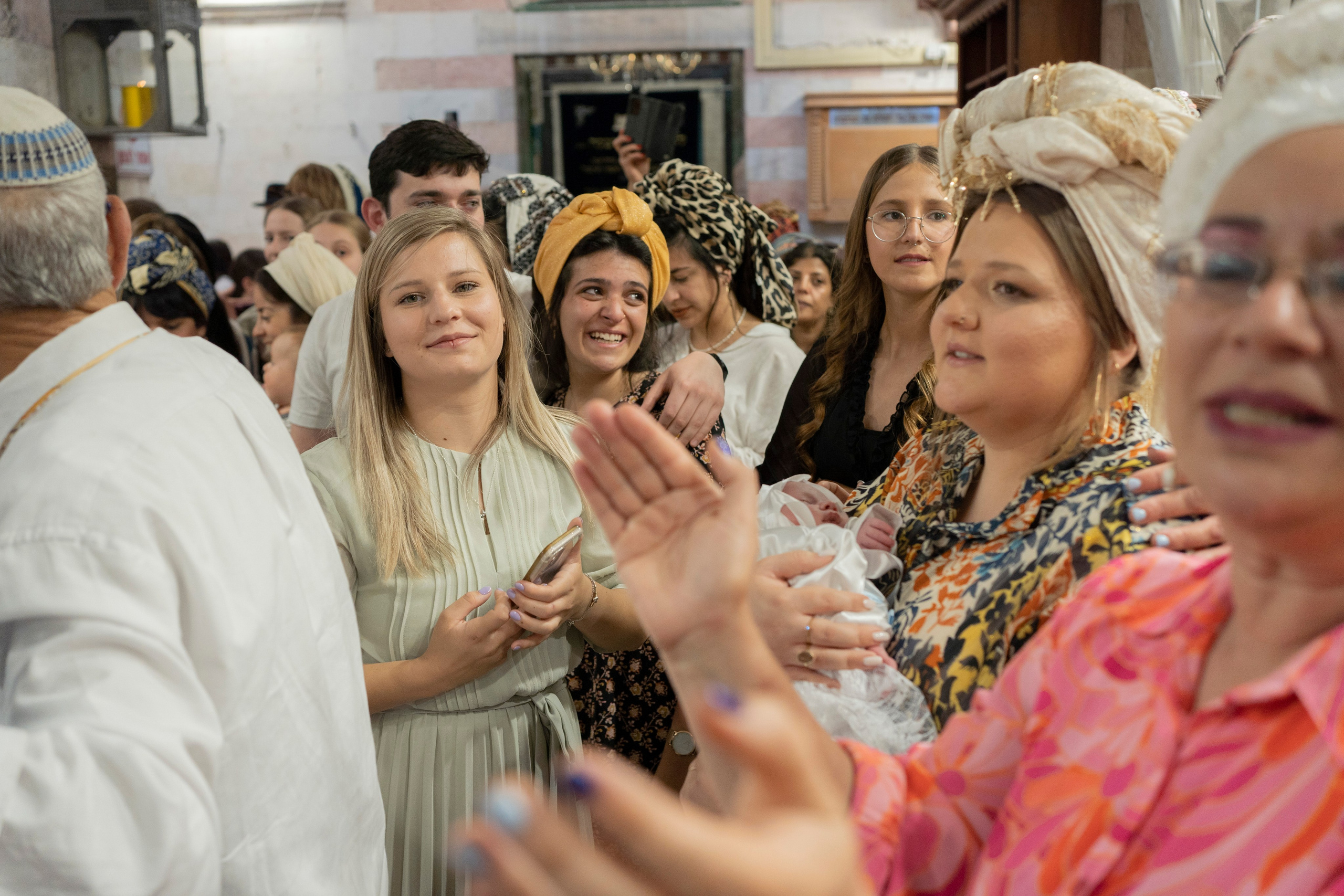 הברית של נחמן חזן. יוסף מזרחי צילום חתונה, ברית וזוגיות. צלם מקצועי שאוהב להוציא אתכם הכי יפים ברגעים הכי מרגשים