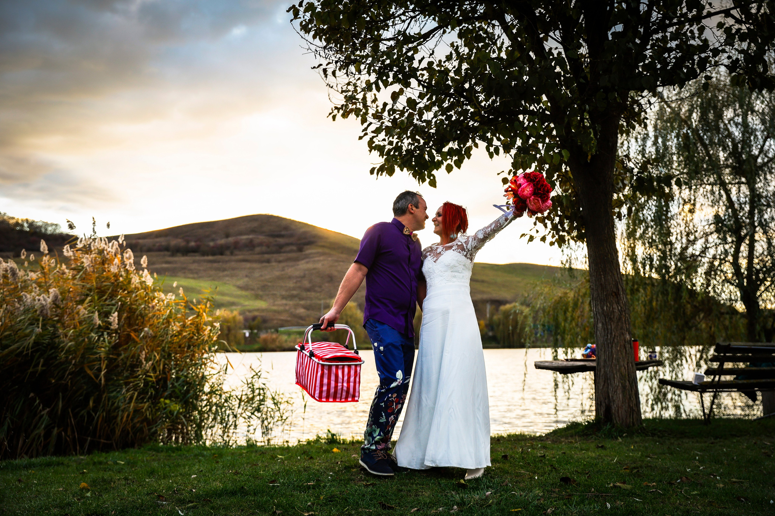 Oana&Bogdan — distractie, rasete, amintiri. Rares Bucur is a professional wedding photographer based in Cluj-Napoca, Romania, specializing in wedding photography