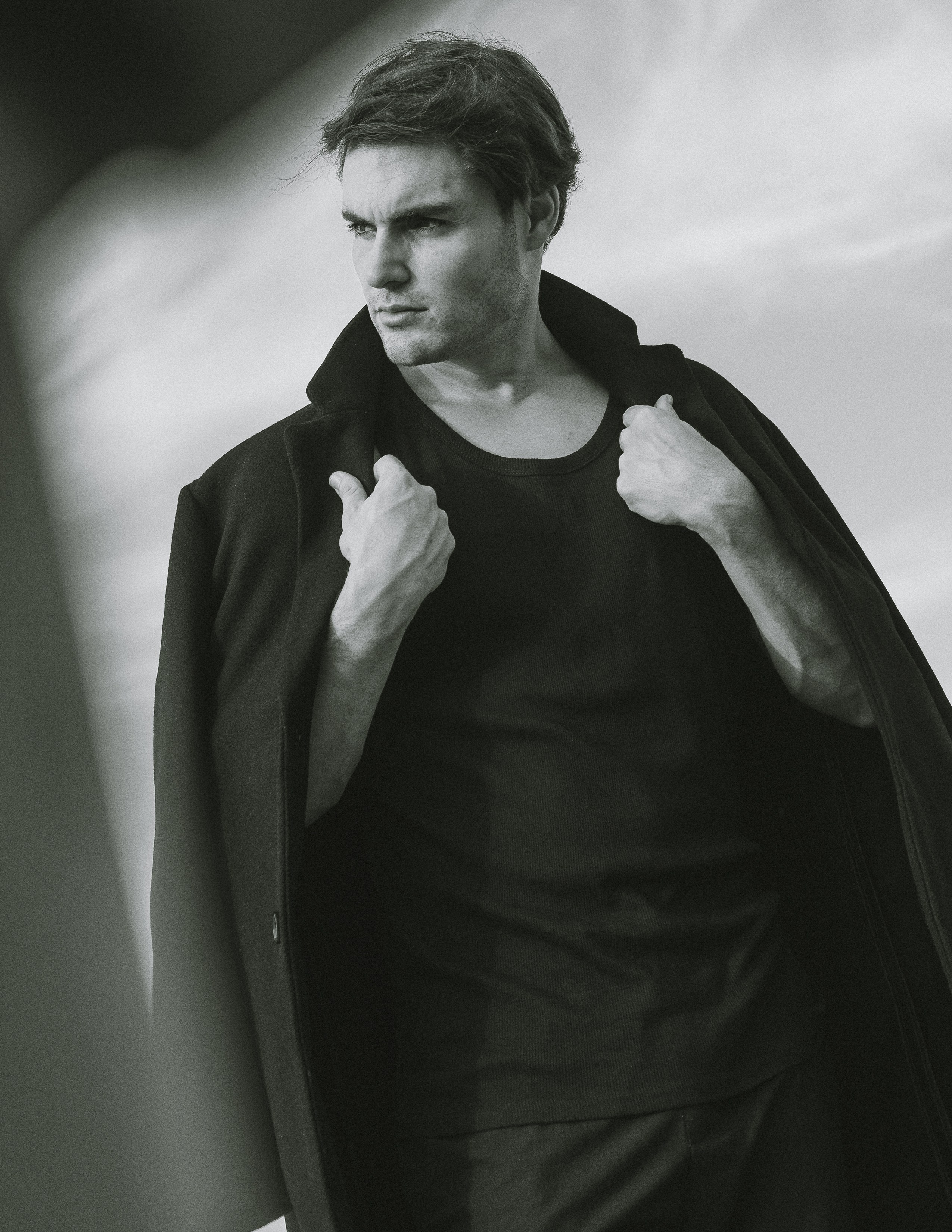 Фотосессия для актера Jaime Medina в дюнах — фотограф Андрей Луковников, Испания (Гуардамар, Аликанте, Торревьеха)