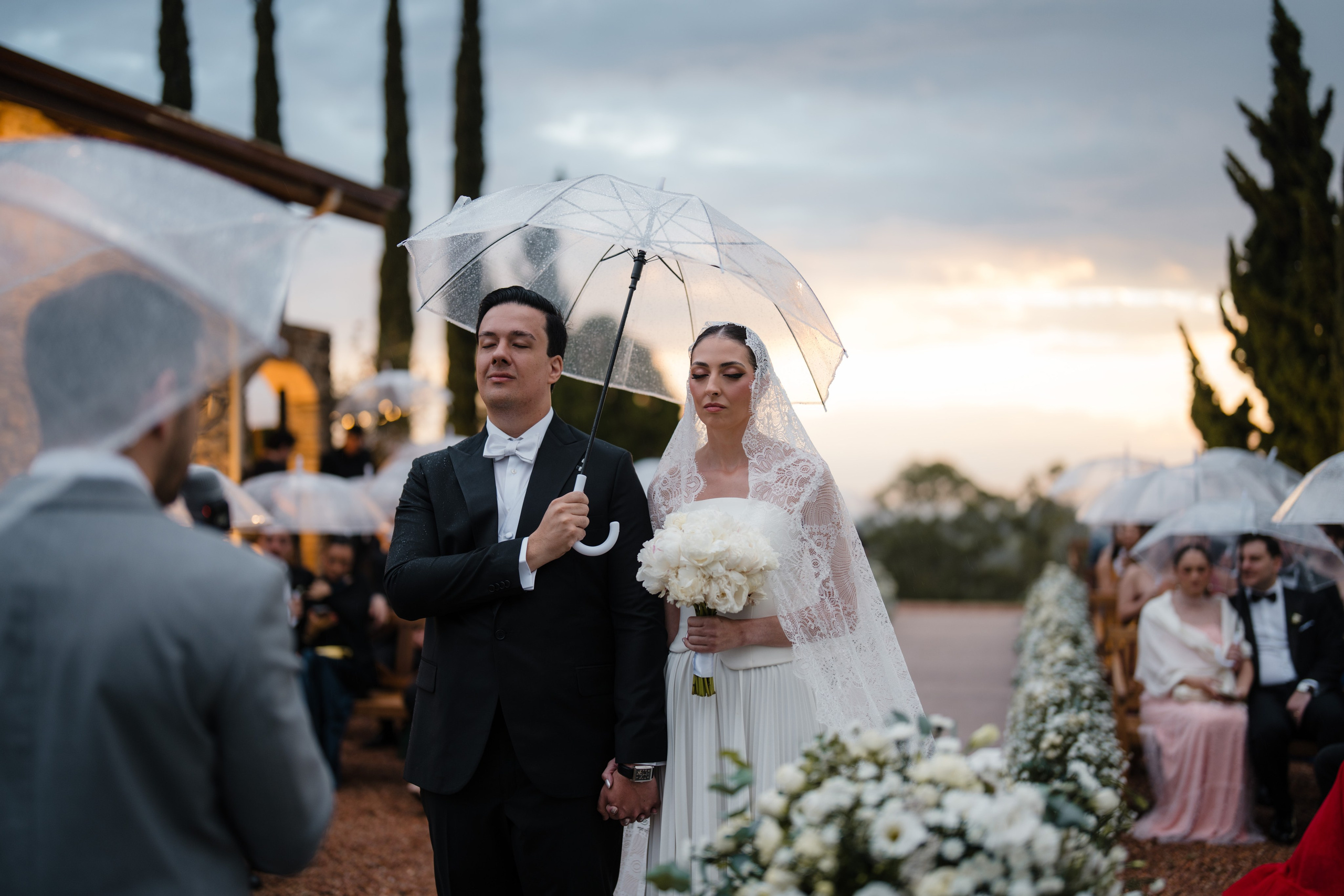 Mini Wedding: A Escolha Perfeita Para Casais Que Buscam Um Casamento Intimista e Cheio de Personalidade