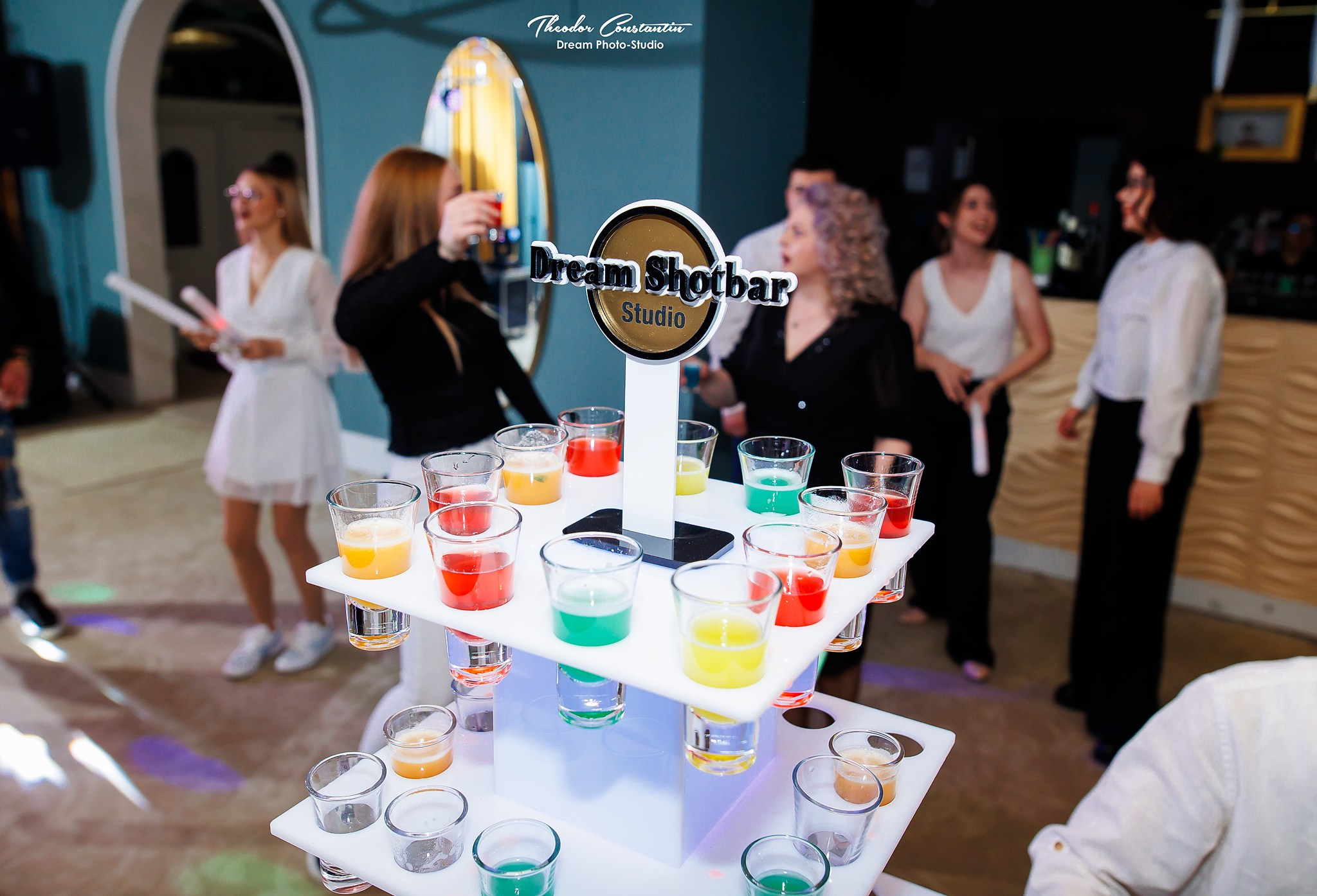 Majorate. Dream Studio Galați – ședințe foto profesionale pentru familie, portrete și evenimente